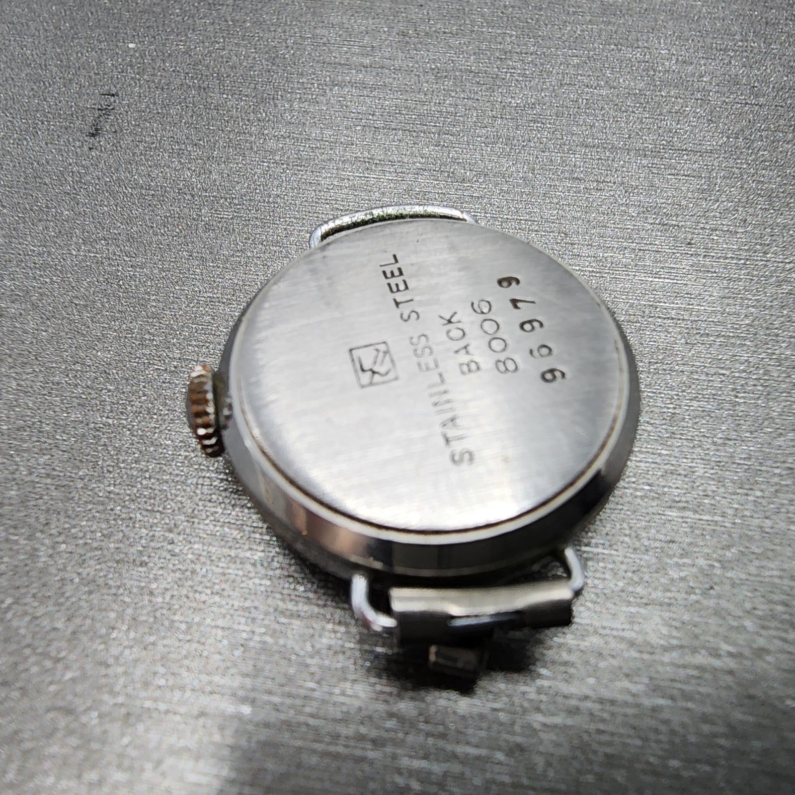 Seiko Chronometer Watch Women 22mm White Dial Silver Tone Manual Wind Runs8