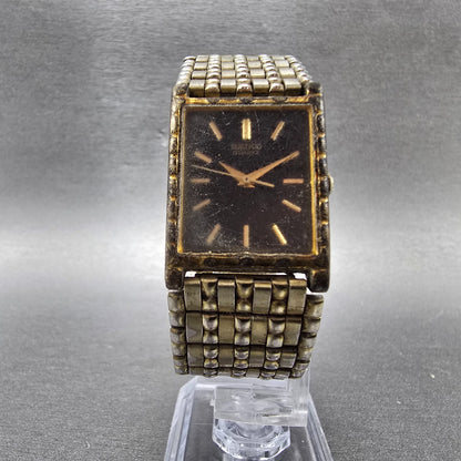 Seiko 7N01 Quartz Movement Works W/Case And Hands Vintage10