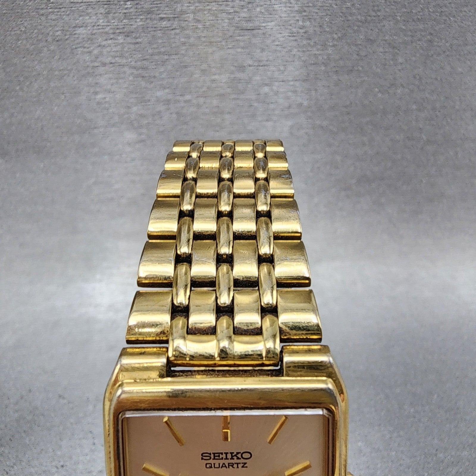 Seiko Tank Watch Men 27mm Champagne Dial Gold Tone Date 7n295b29 New Battery5