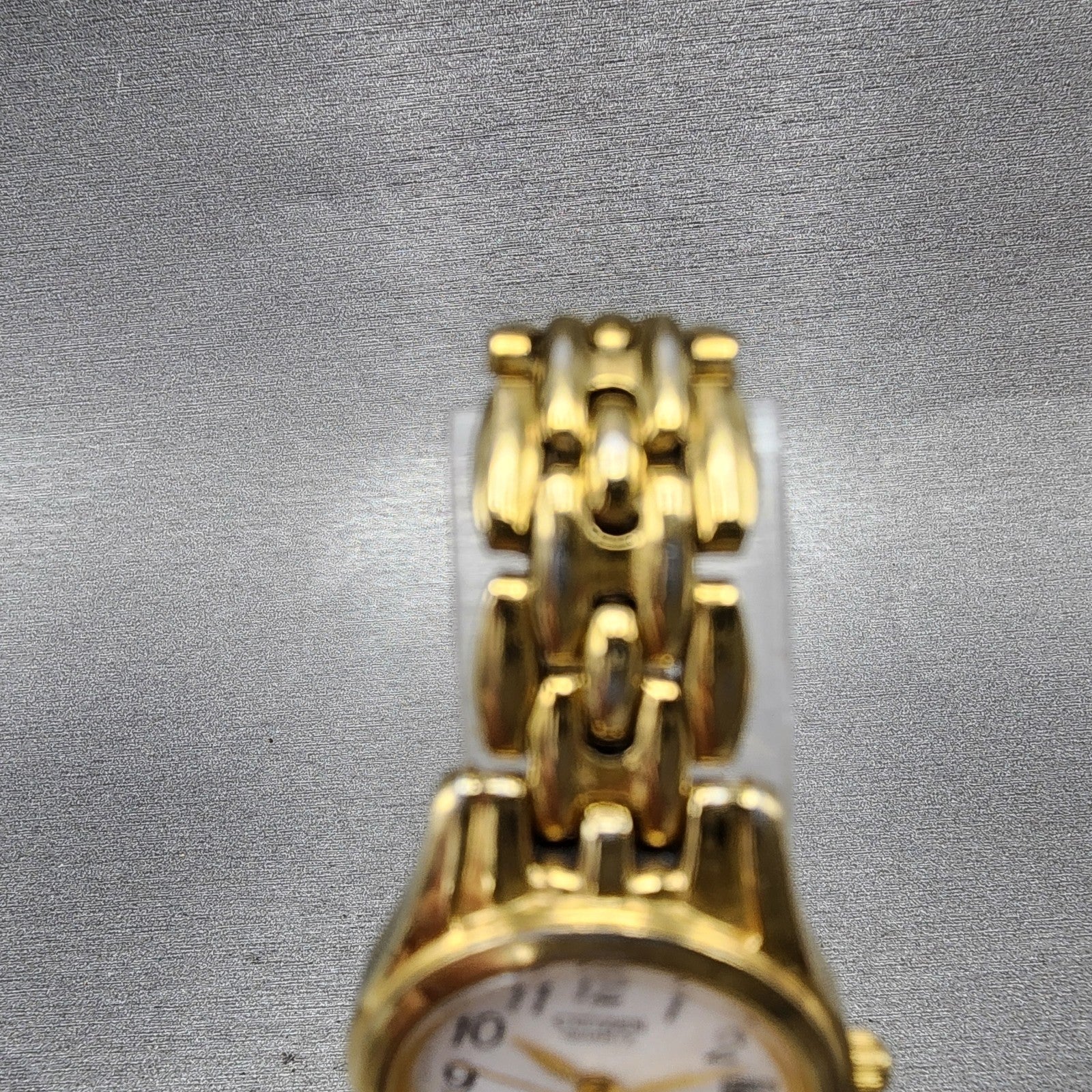 Citizen Watch Women 23mm White Dial Gold Tone Date Round 1012S066612 New Batt4