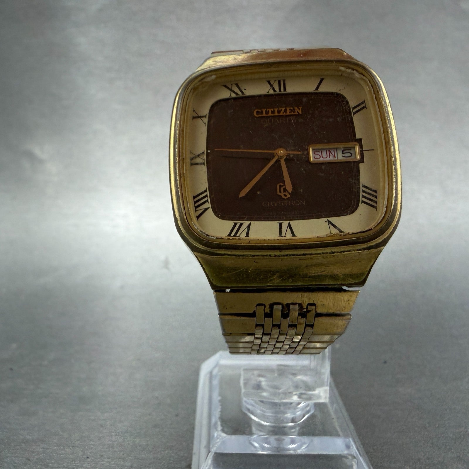 CITIZEC CQ Crystron Watch Men 35mm Brown Dial Gold Tone Daydate 4-731310 PARTS6