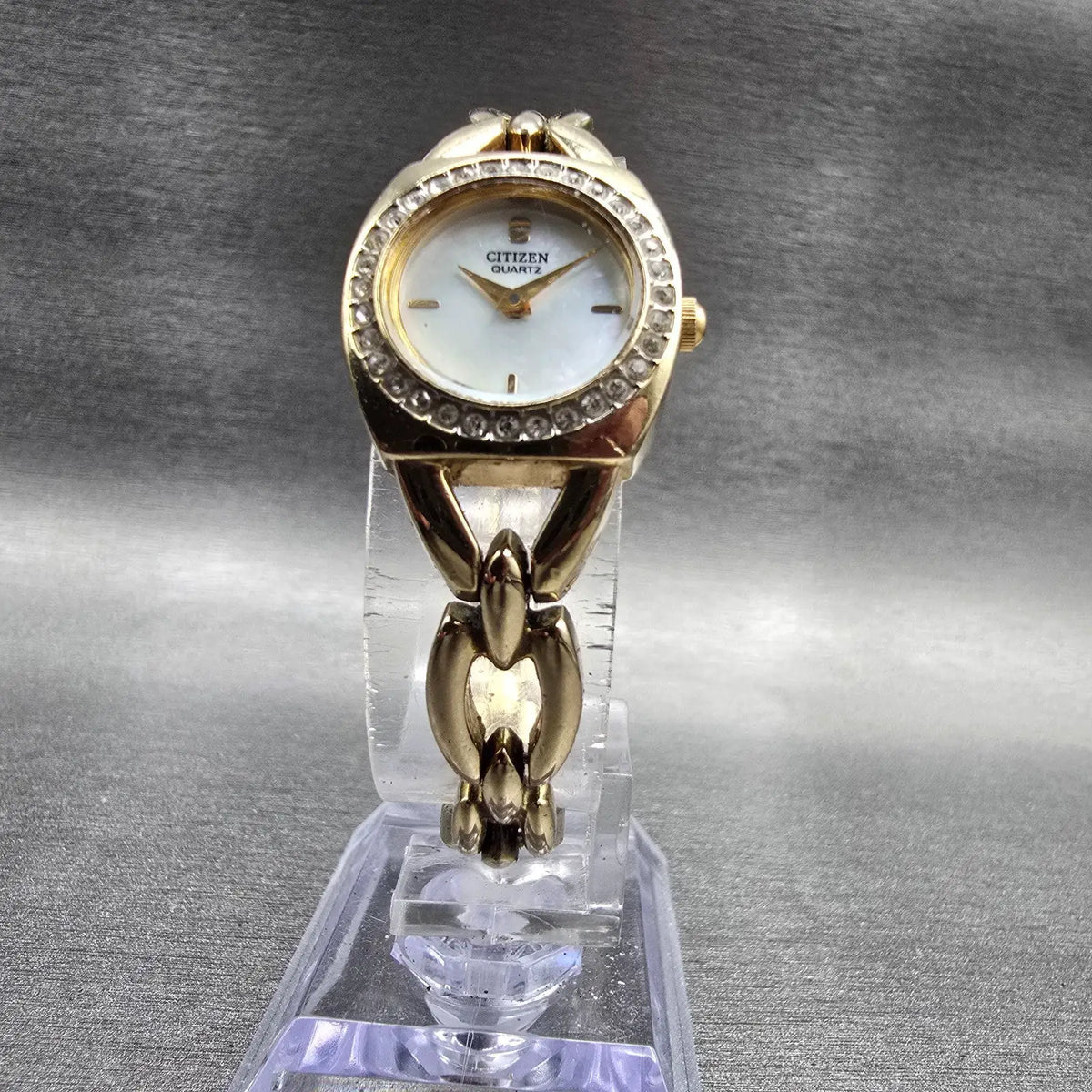 Citizen Watch Women 19mm MOP Dial Gold Crystal Bezel 920-S021103 New Battery JP5