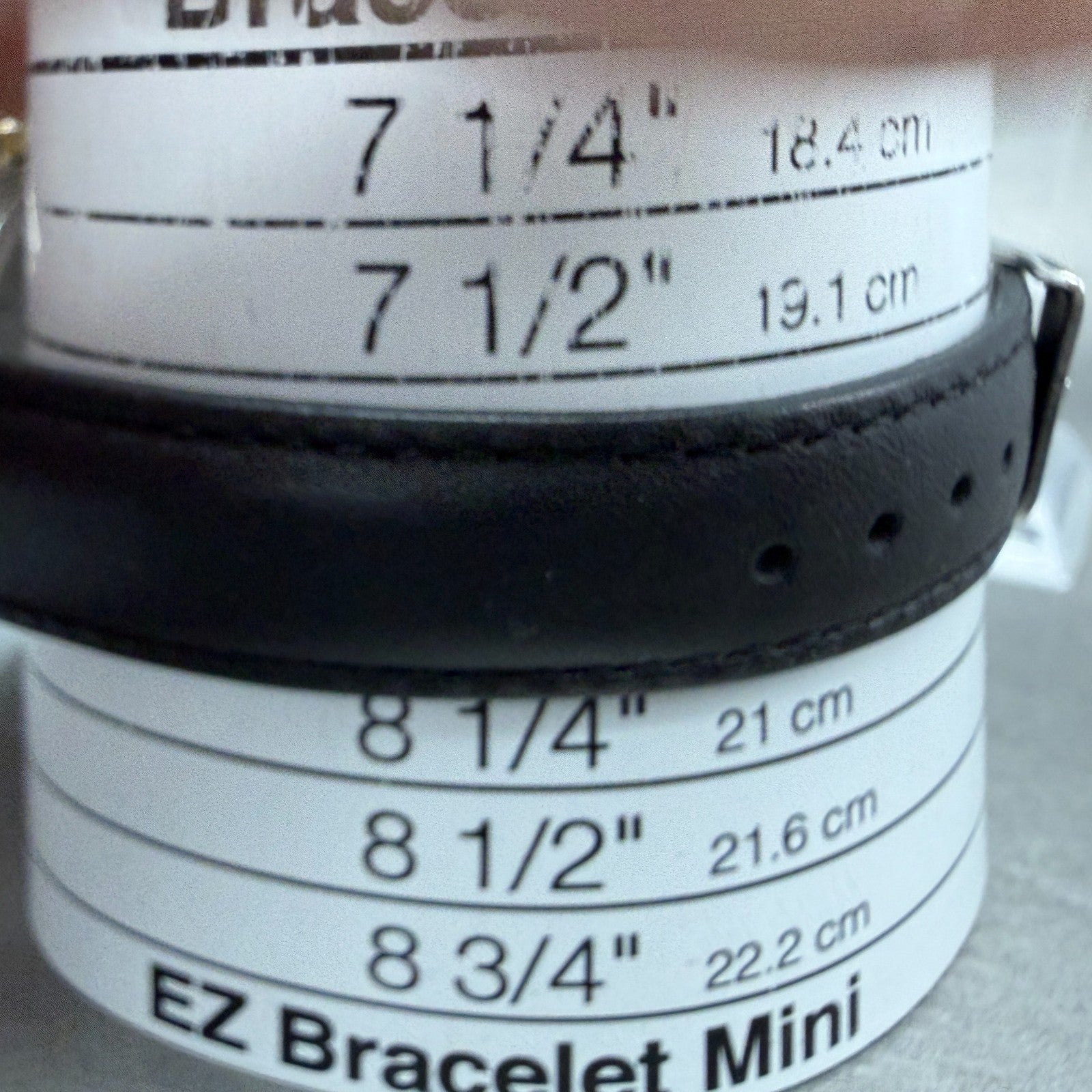 Eddie Bauer Dive Watch Men 36mm White Dial Two Tone Date Round New Battery11