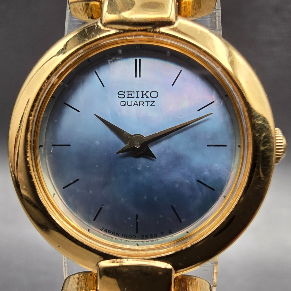 Seiko Watch Women 21mm MOP Dial Gold Tone Round 1N00-0G59 New Battery Vintage JP1