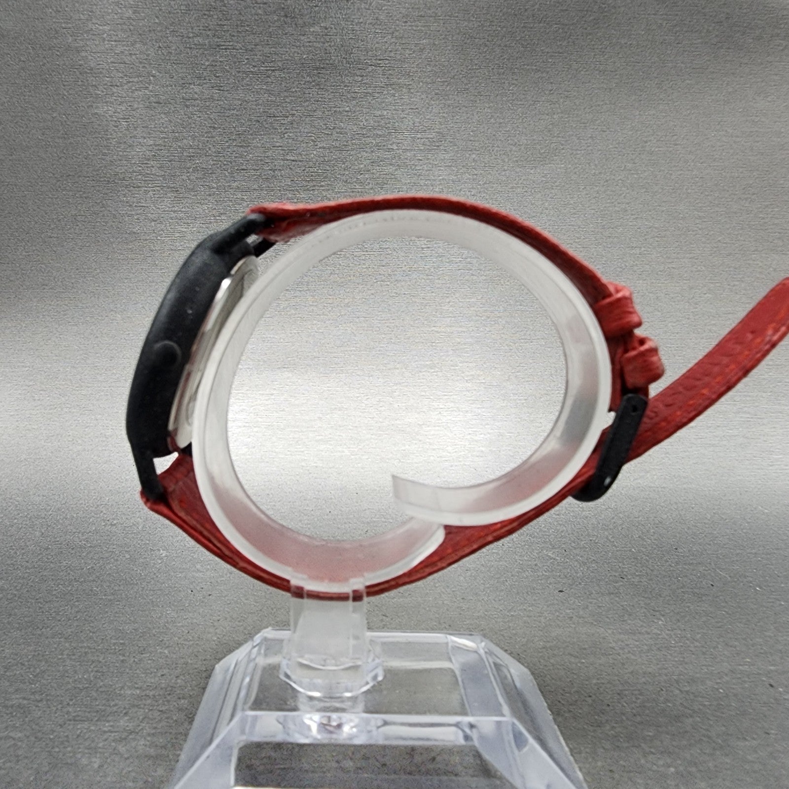 Fossil Watch Women 36mm Black Dial Black Tone Round Red Leather Band New Battery6