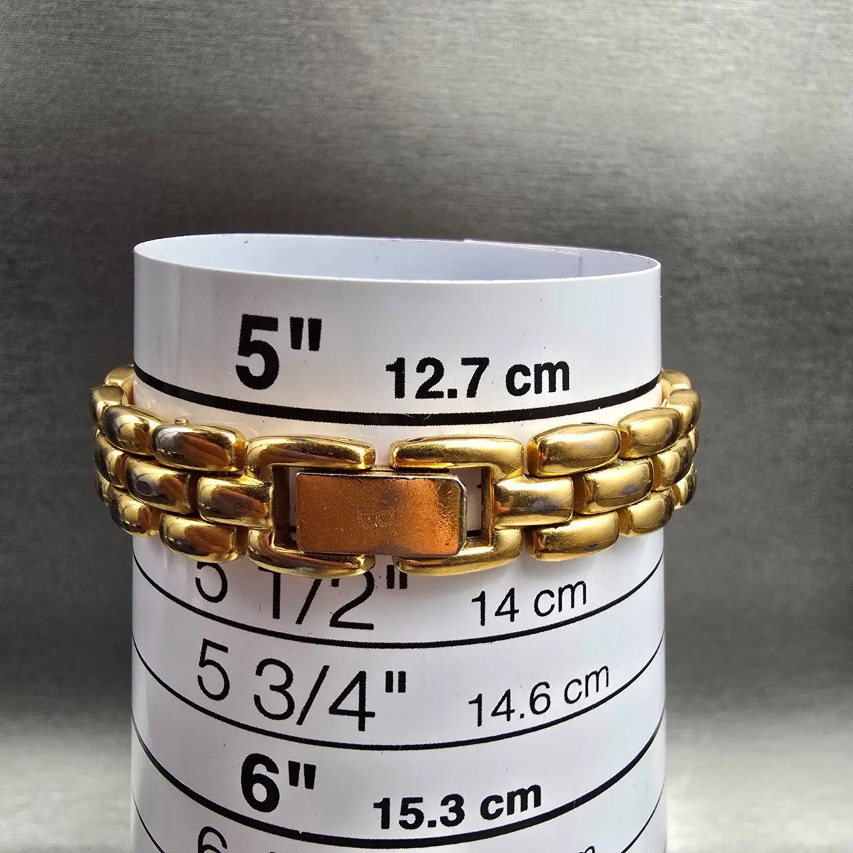 Bulova Watch Women 14mm MOP Dial Gold Hexagon 97S30 New Battery Diamond VTG9