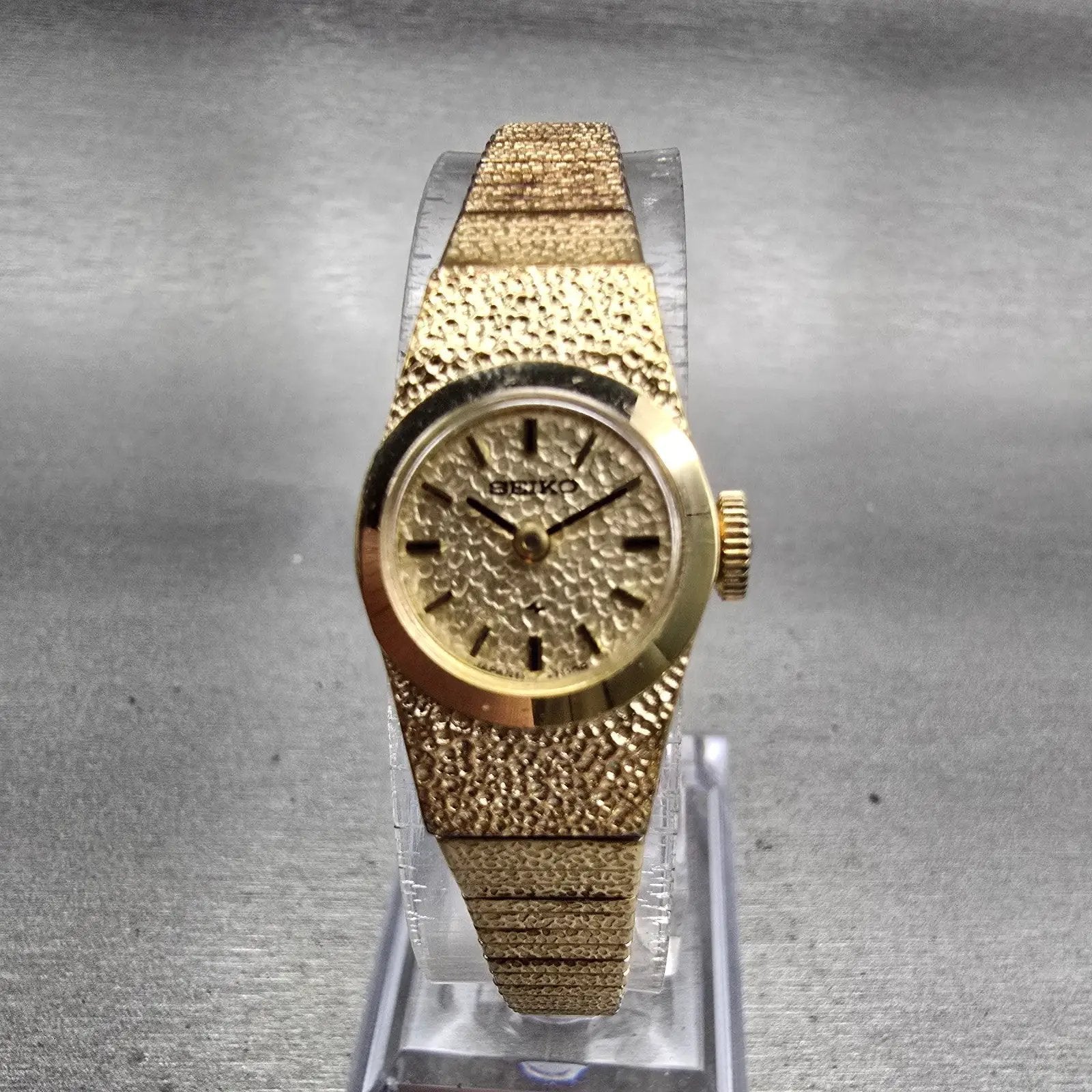 Seiko Watch Women 16mm Gold Dial Gold Tone Round  Manual Wind Works VTG 11-04590