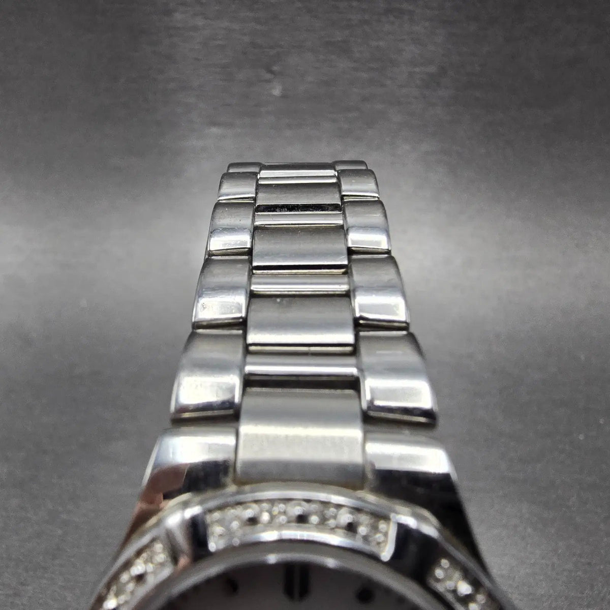 Citizen Eco-Drive Watch Women 26mm MOP Dial Silver Tone Gemmed E011-S043697 RunL4