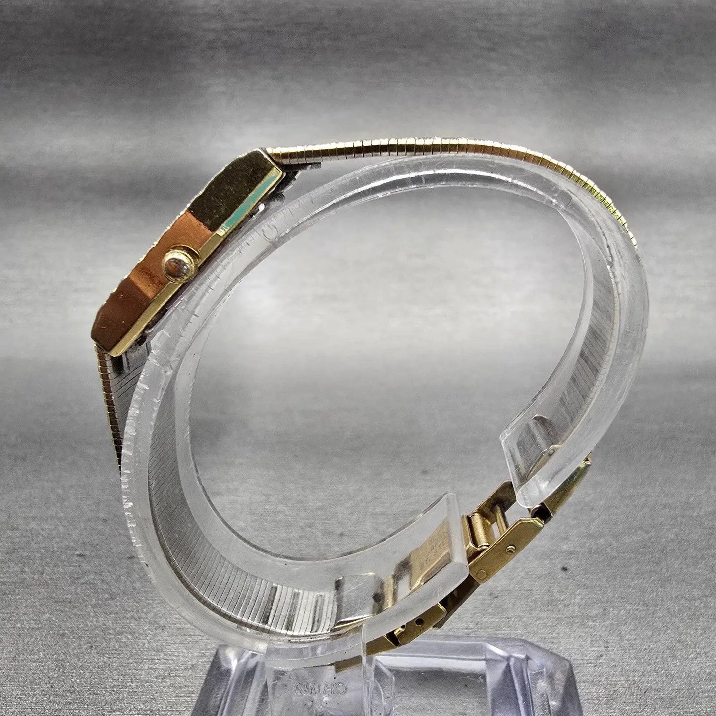 Bulova Watch Women 13mm Gold Dial Gold Tone Rectangle New Battery Vintage 92T516