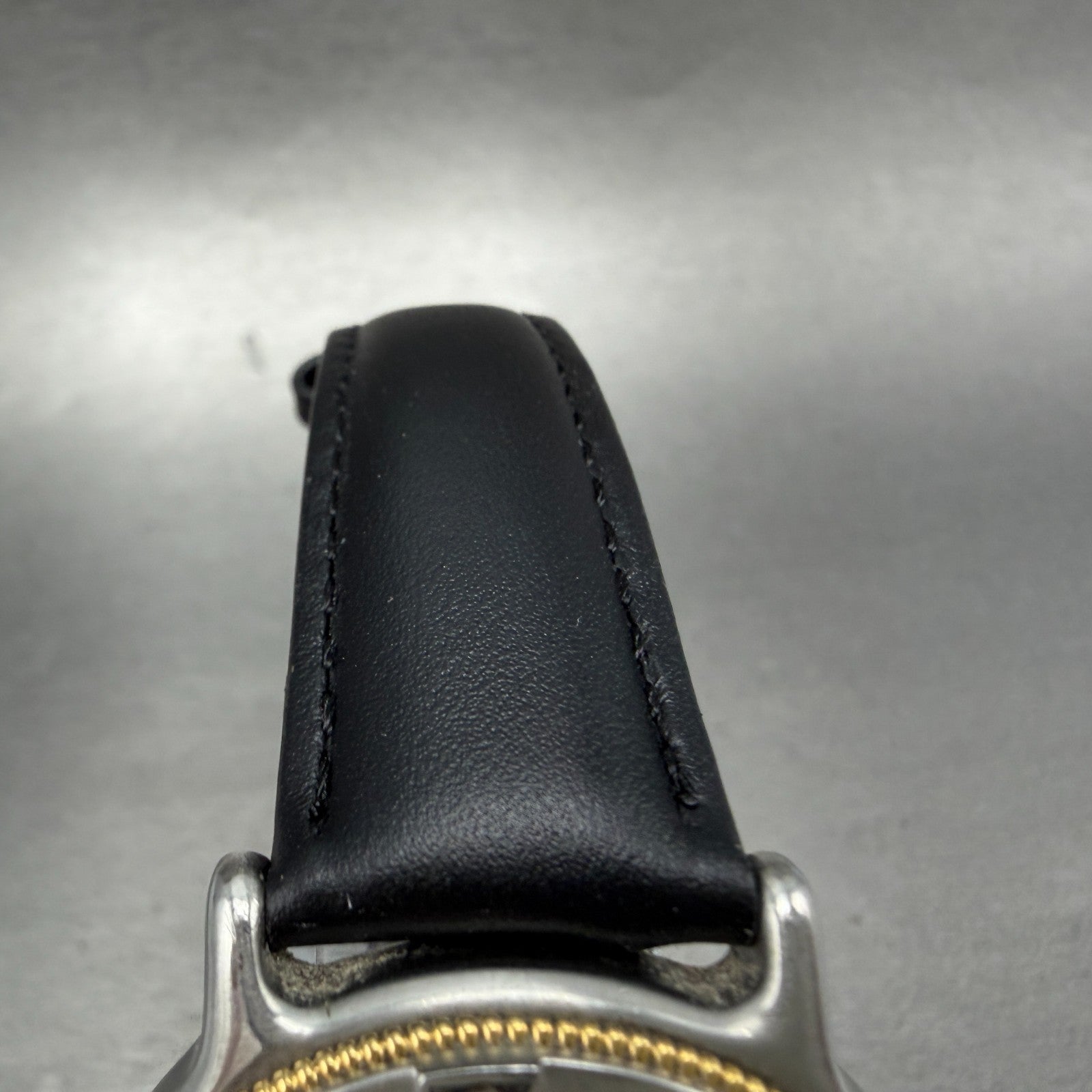 Eddie Bauer Dive Watch Men 36mm White Dial Two Tone Date Round New Battery4