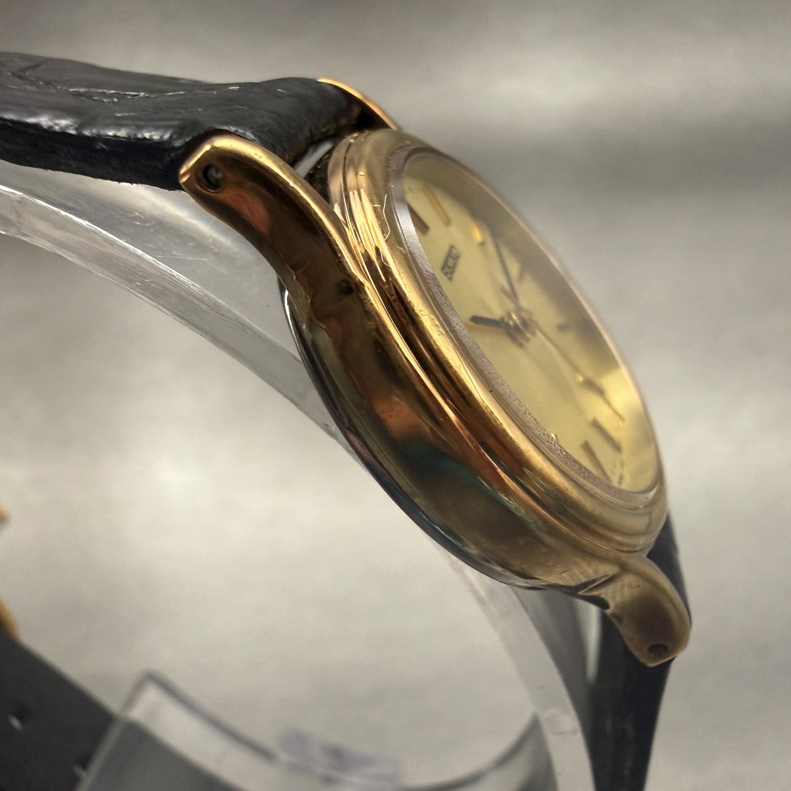 Seiko Watch Women 23mm Champagne Dial Gold Tone Round 4H21-1170 New Battery3