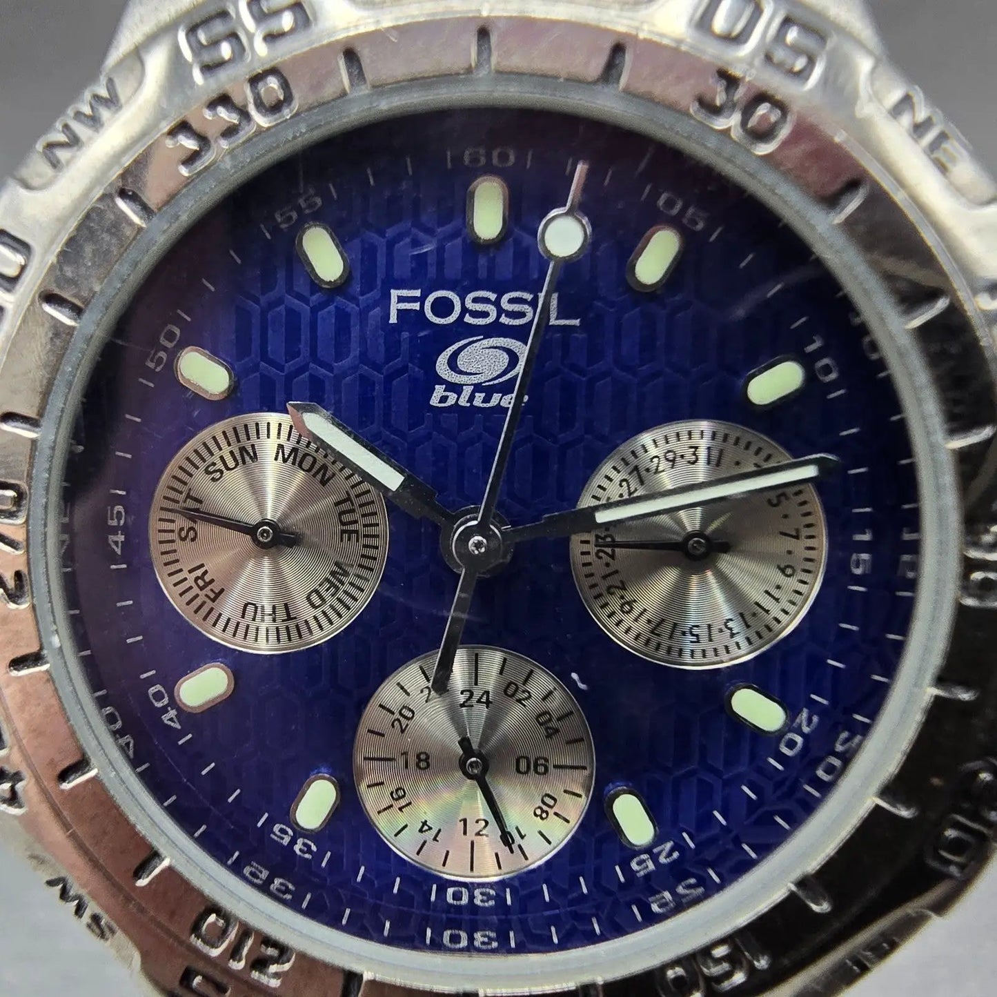Fossil Blue Watch Women 36mm Blue Dial Silver Tone Daydate BQ-8793 New Battery A1