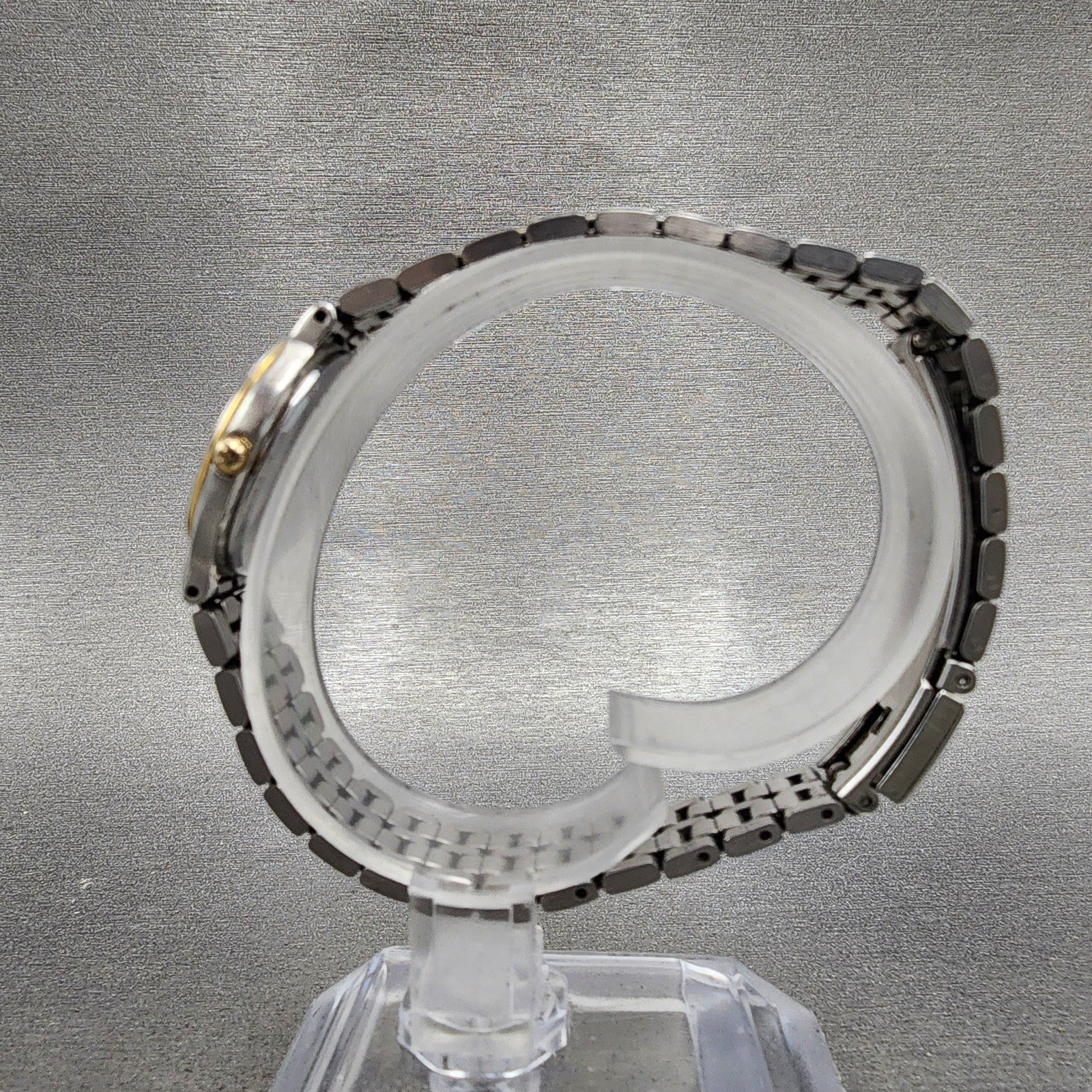 Seiko Creo Watch Women 24mm White Dial Two Tone Round 1F210B70 New Battery6