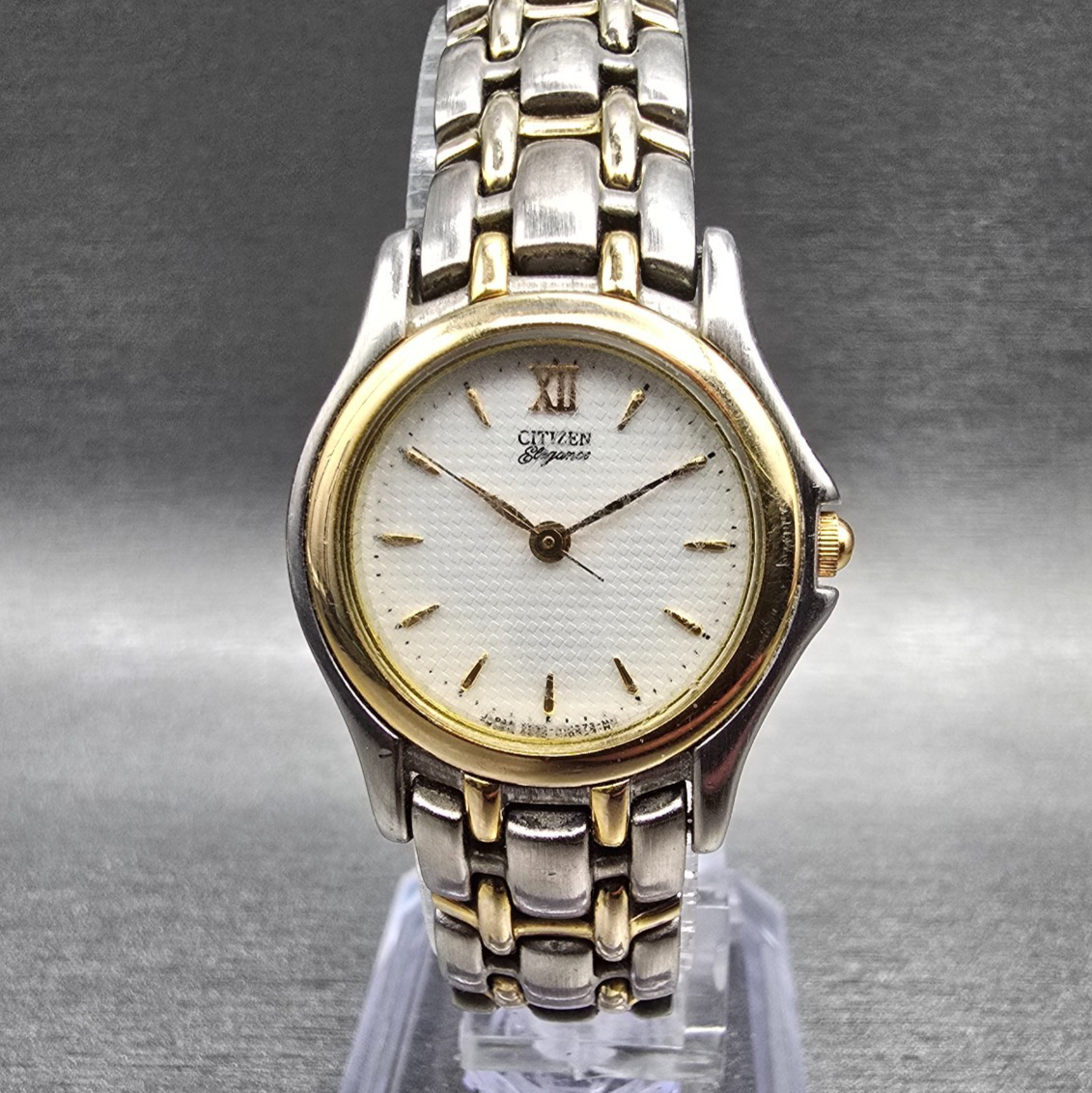 Citizen Elegance Watch Women 24mm White Dial Two Tone Round 5930-H06867 New Batt0