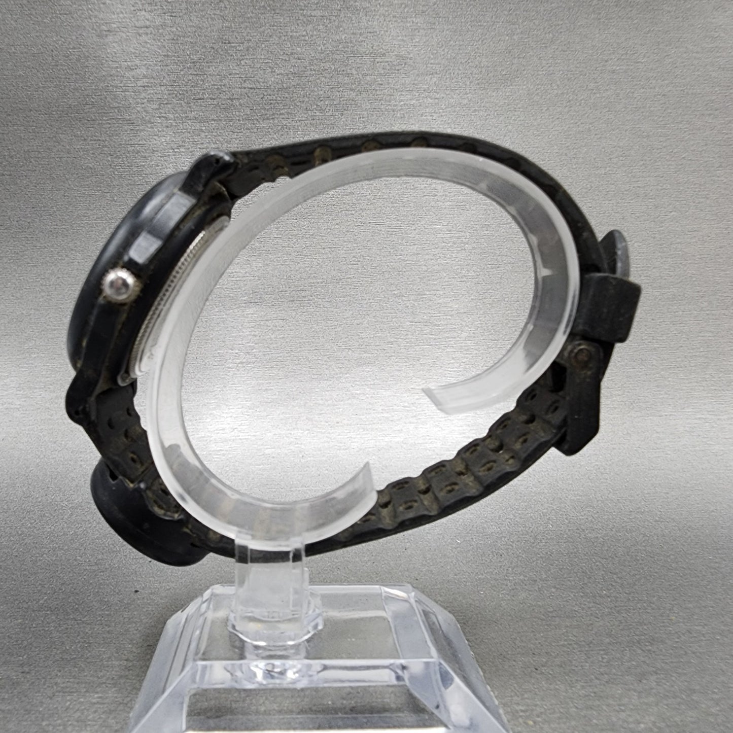 Victorinox Swiss Army Renegade Watch Men 38mm Black Dial Black Tone Date NewBatt6