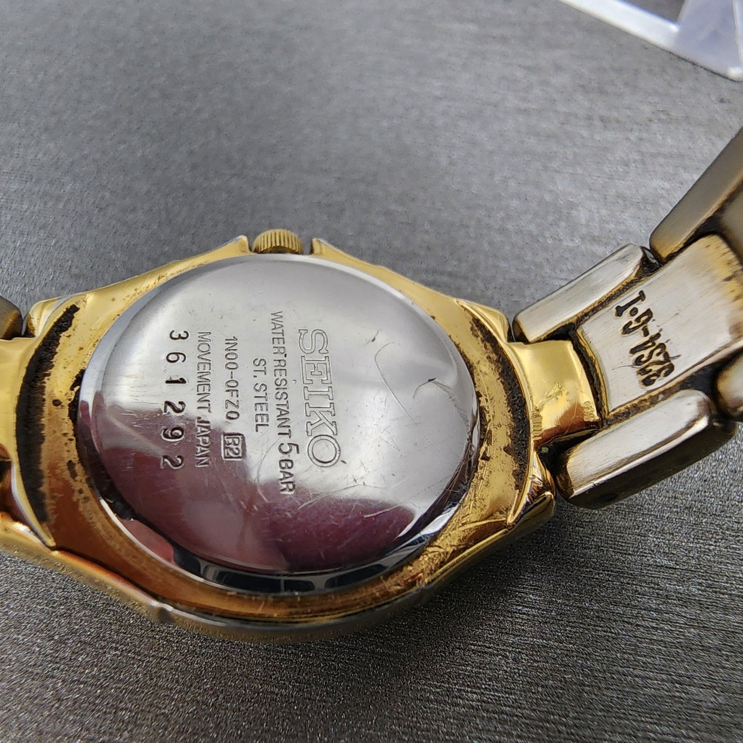 Seiko Watch Women 22mm MOP Dial Two Tone Round 1n000fz0 New Battery9