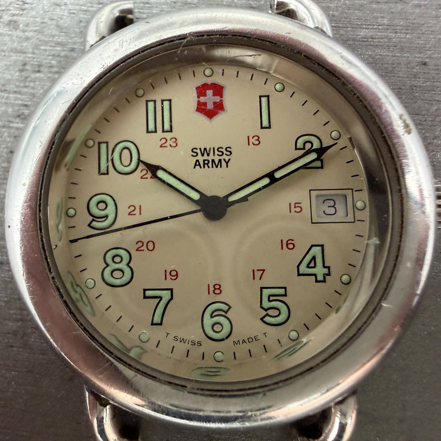 Victorinox Swiss Army Cavalry Watch Men 37mm Cream Dial Silver Tone Date PART LP2