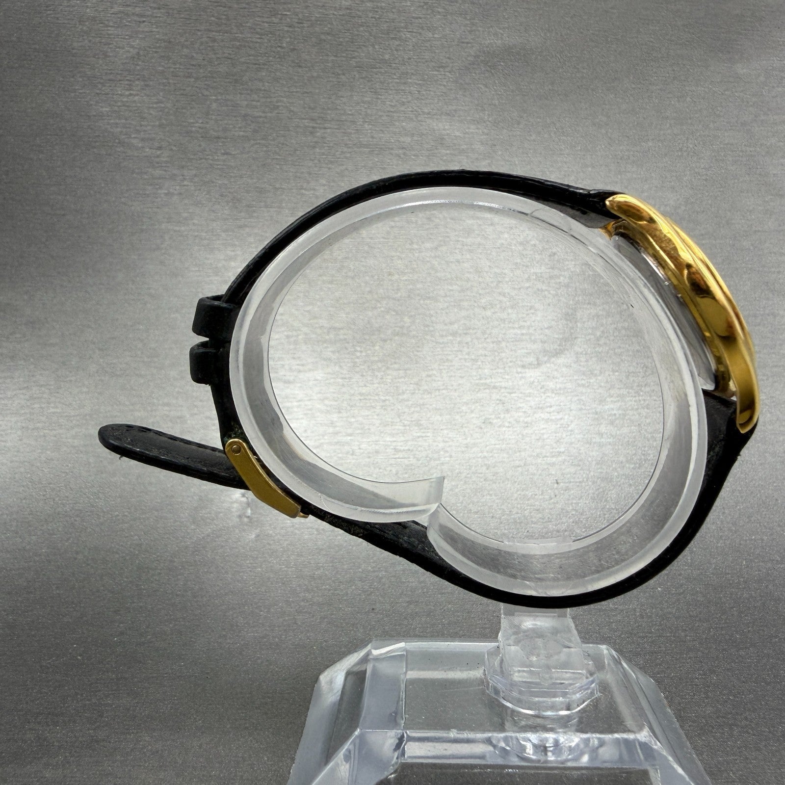Movado Museum Watch Women 28mm Black Dial Gold Tone Round 87D1823 PARTS9
