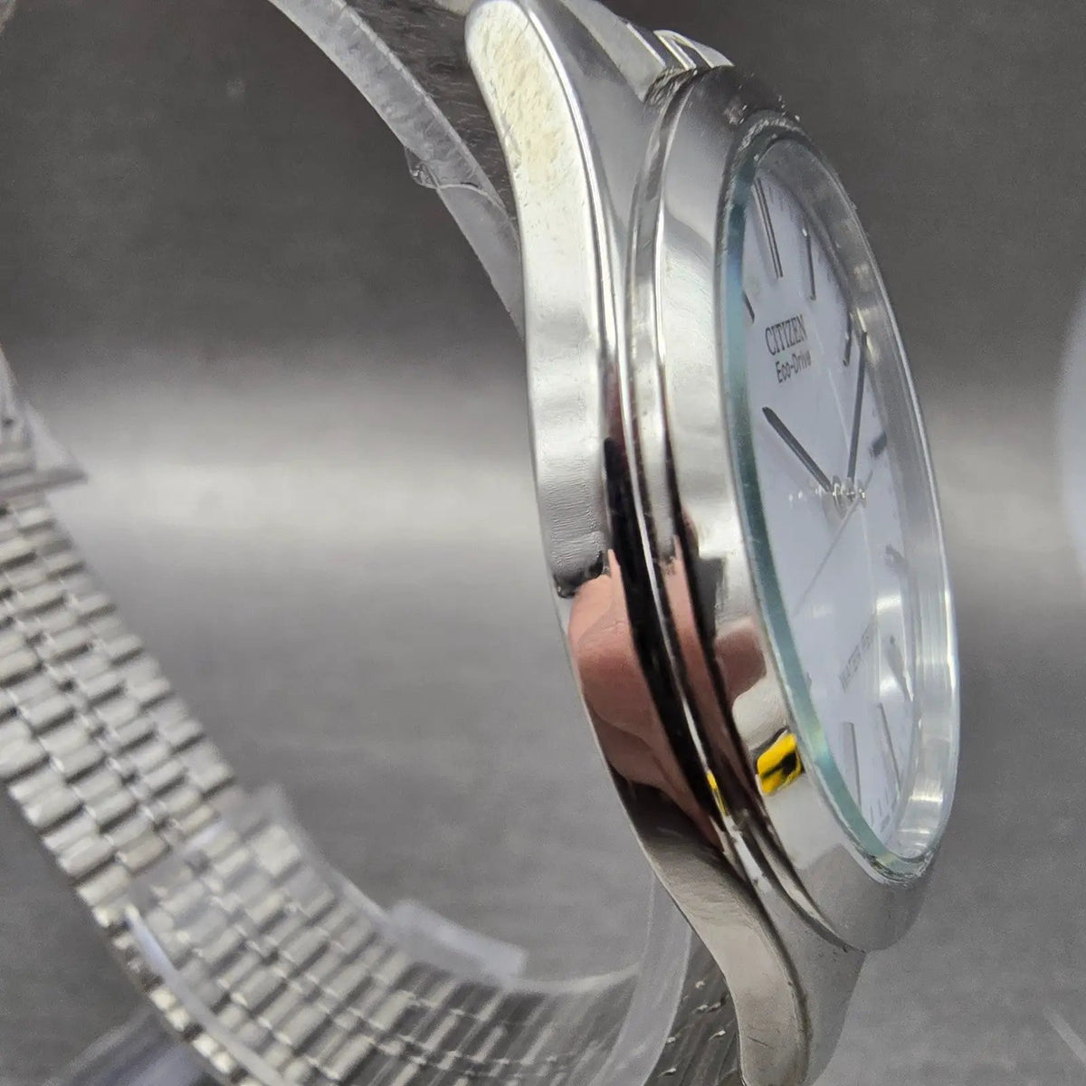 Citizen Eco-Drive Watch Men 37mm White Dial Silver Round E030-L20646 Works3