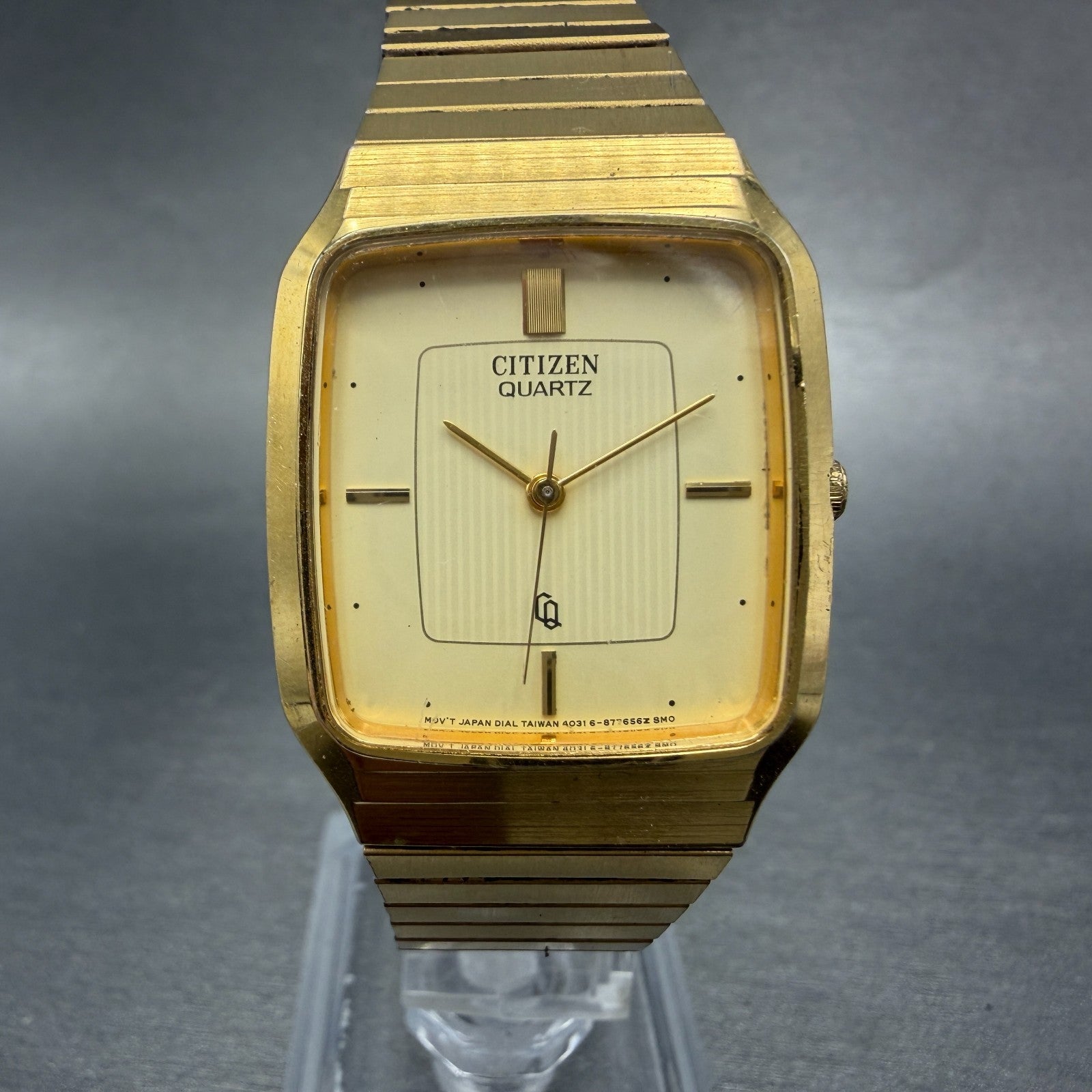 Citizen Tank Watch Men 27mm Champagne Dial Gold Rectangle 4031-893514 New Batt0