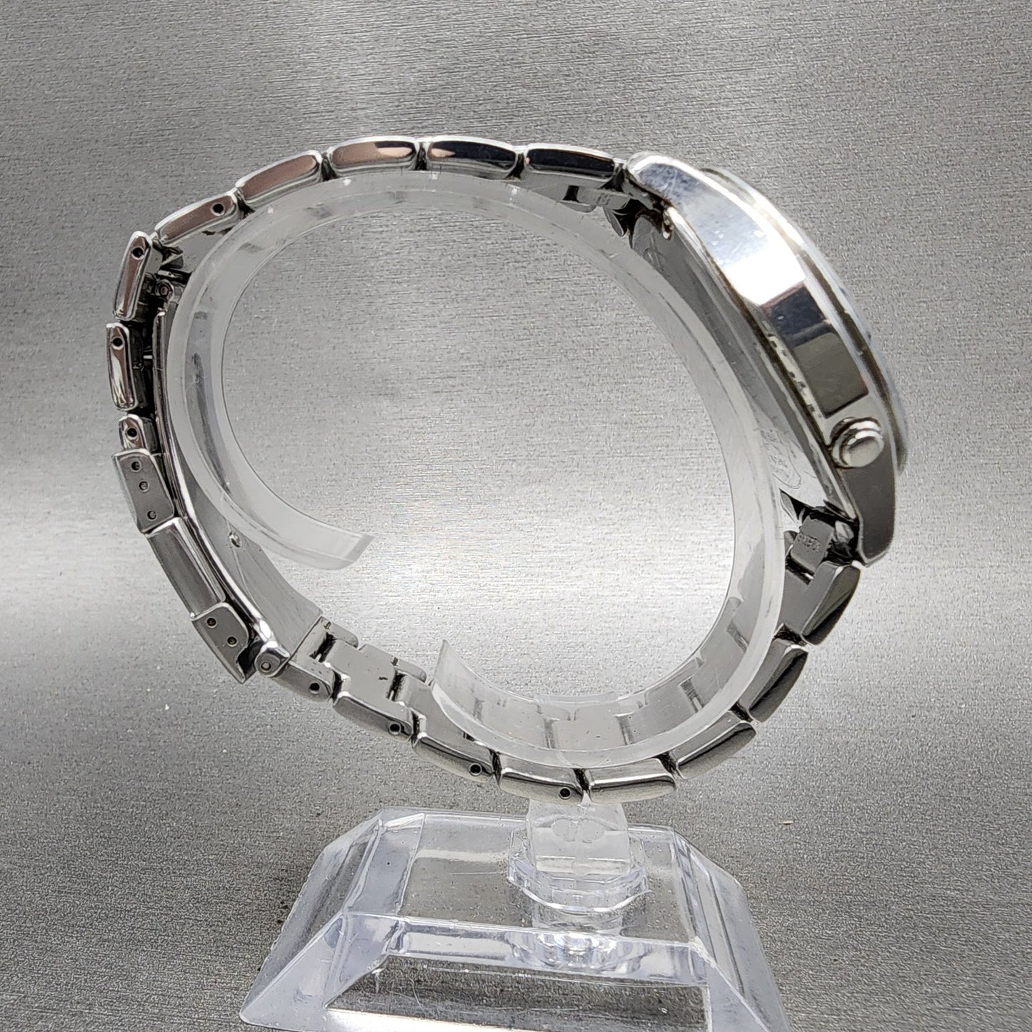 Casio Lineage Watch Men 40mm White Dial Silver Tone Analog Digital Solar Runs8