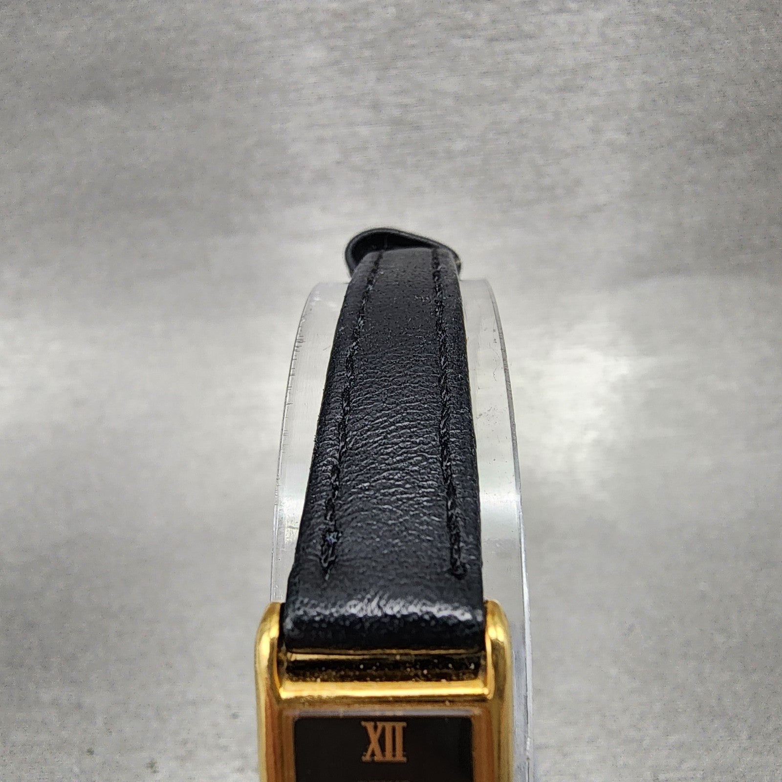 Seiko Tank Watch Women 13mm Black Dial Gold Tone Rectangle 2e206129 New Battery4