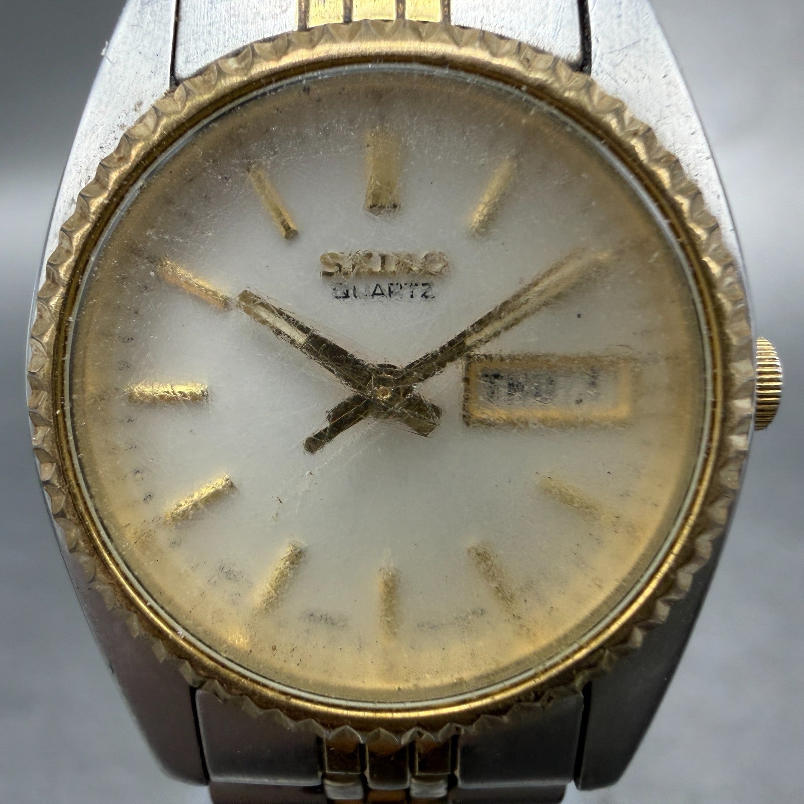 Seiko Watch Women 25mm White Dial Two Tone Daydate Round 7n83-0041 New Batt NM8212