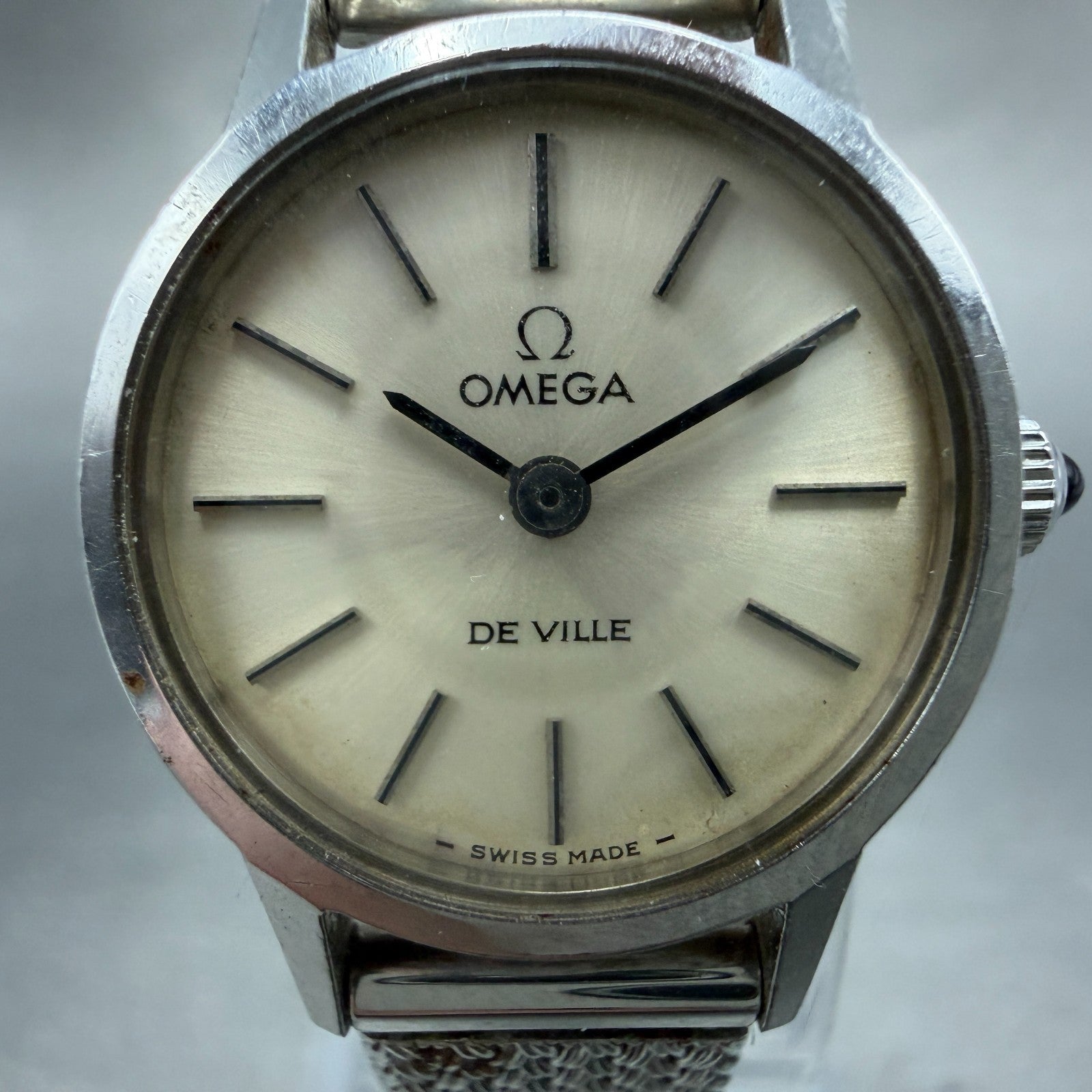Omega De Ville Watch Women 20mm White Dial Silver Tone Round Manual Wind Runs1