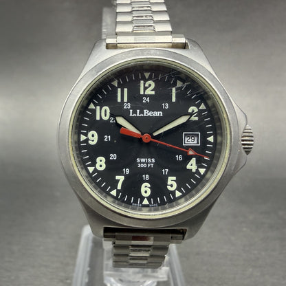 LL Bean Watch Women 31mm Black Dial Silver Tone Date Round New Battery VTG0