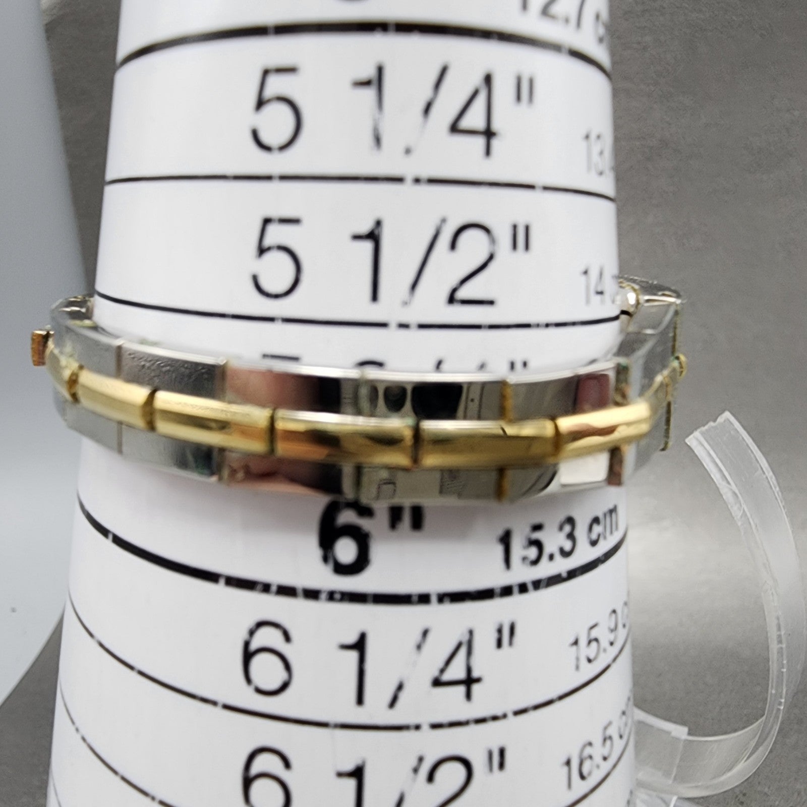 Seiko Tank Watch Women 13mm White Dial two Tone Rectangle 2E200AY0 New Battery10