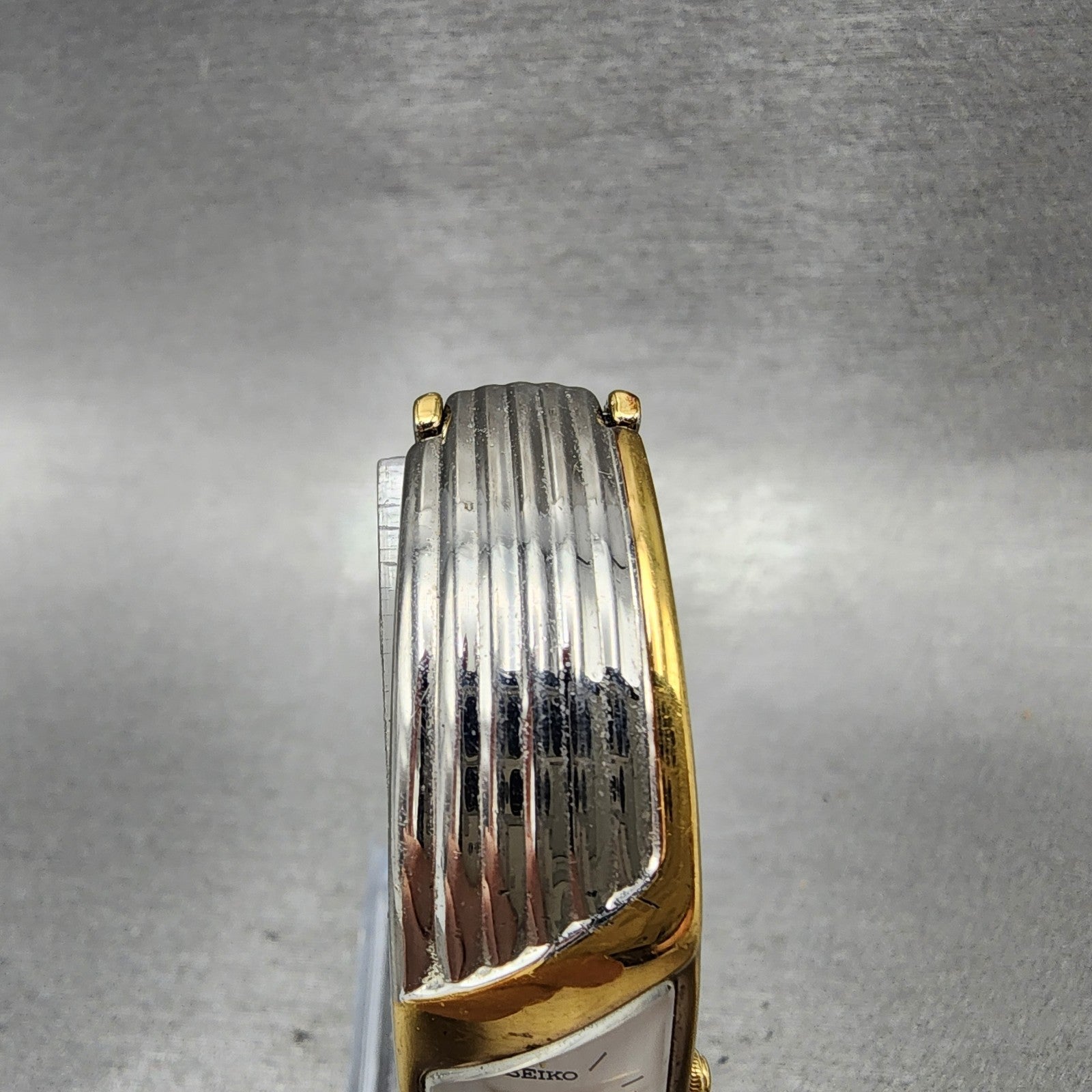 Seiko Tank Watch Women 15mm White Dial Two Tone Rectangle 1f206f60 New Battery4