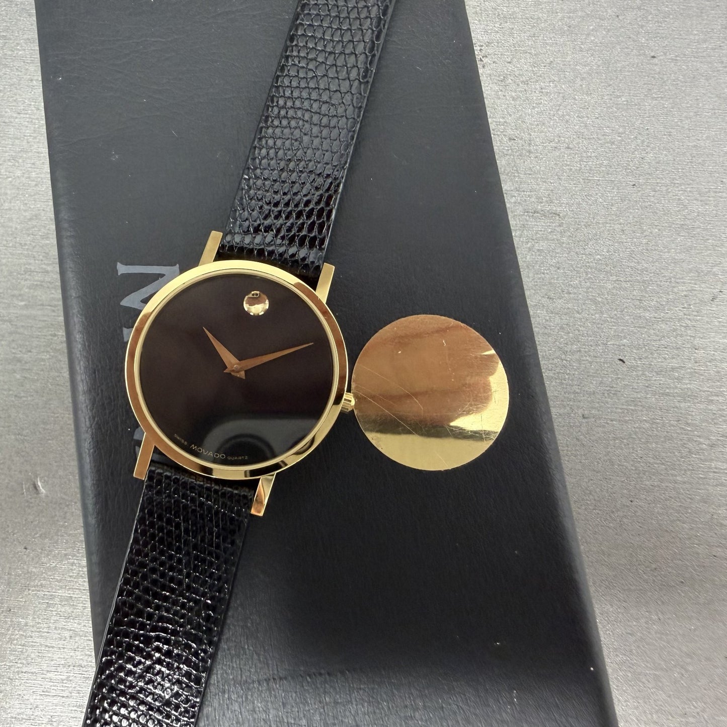 Movado Museum Watch Men 31mm Black Dial Gold Tone Round 8733882 New Battery0
