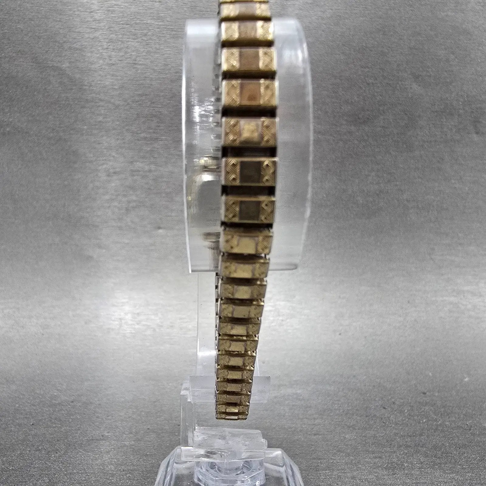 Seiko Watch Women 19mm Champagne Dial Gold Tone Octagon 1428-5069 New Battery8