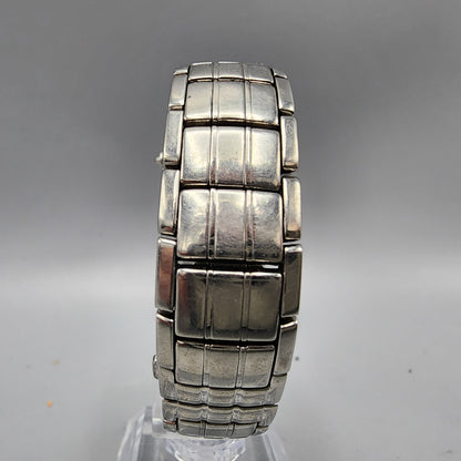 Seiko Vivace Watch Women Silver Tone MOP Dial Diamond Markers 22mm Square NewBat