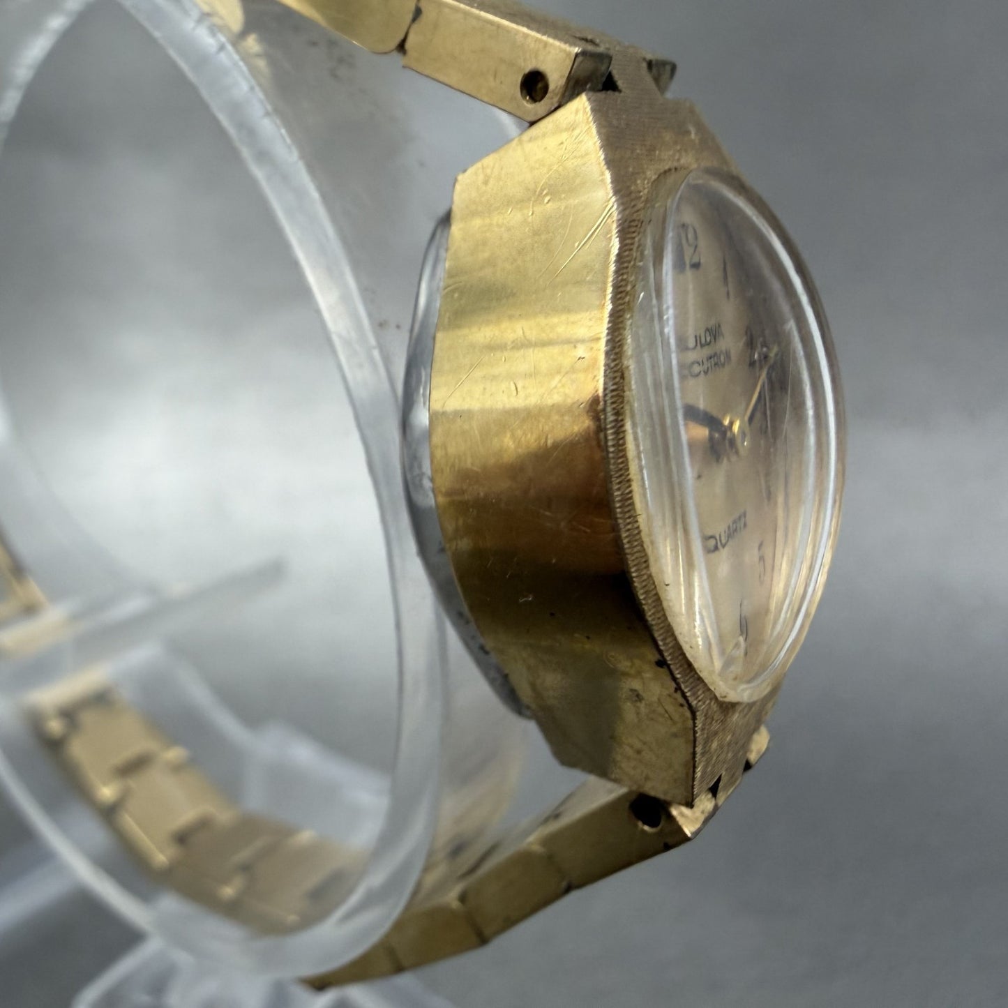 Bulova accutron Watch Women 18mm Gold Dial Gold Tone Oval New Battery VTG3