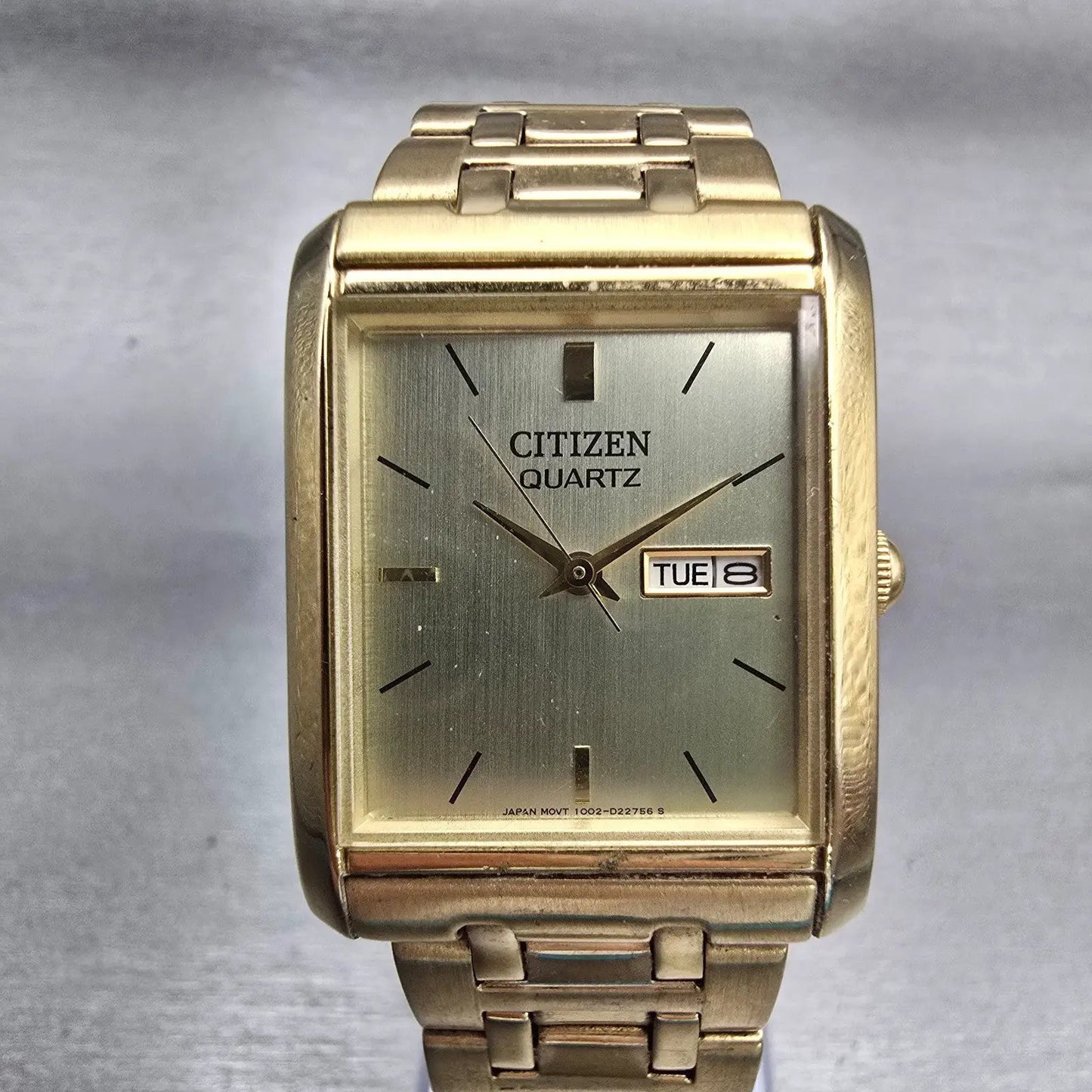 Citizen Watch Men 25mm Gold Dial Gold Tone Daydate Rectangle 1002-S99299 New Bat0