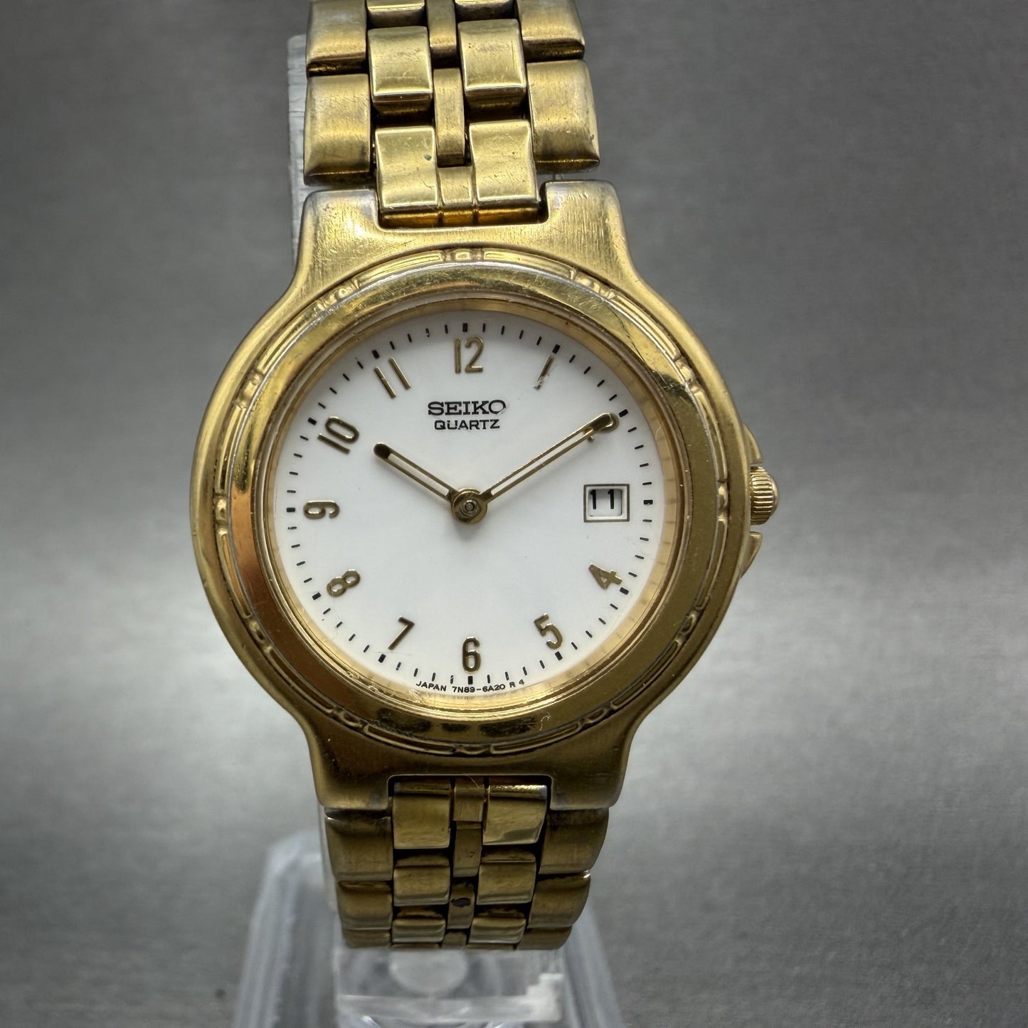 Seiko Watch Women 28mm White Dial Gold Tone Date Round 7N89-6A20 New Battery0