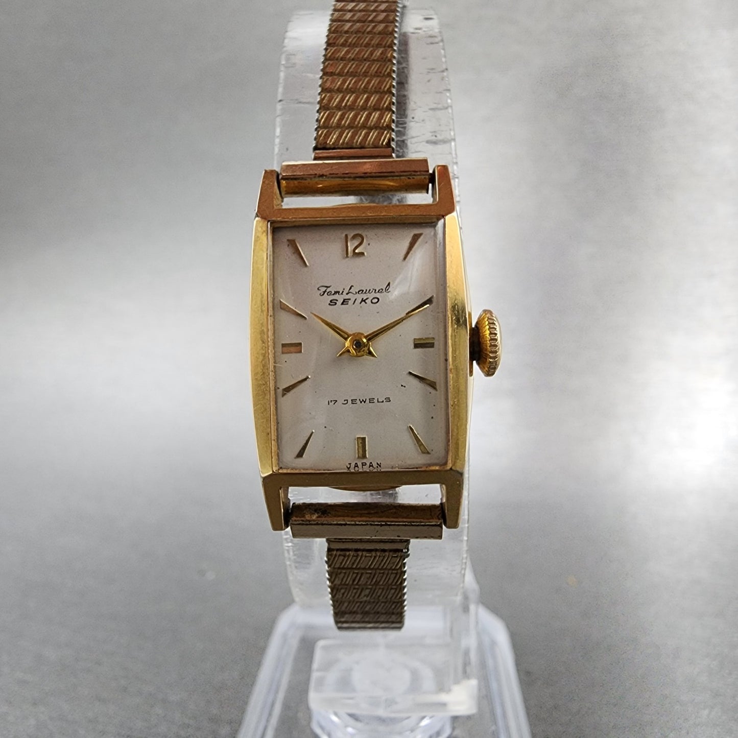Seiko Femi Laurel Tank Watch Women 16mm White Dial Gold Plated Manual Wind Runs5