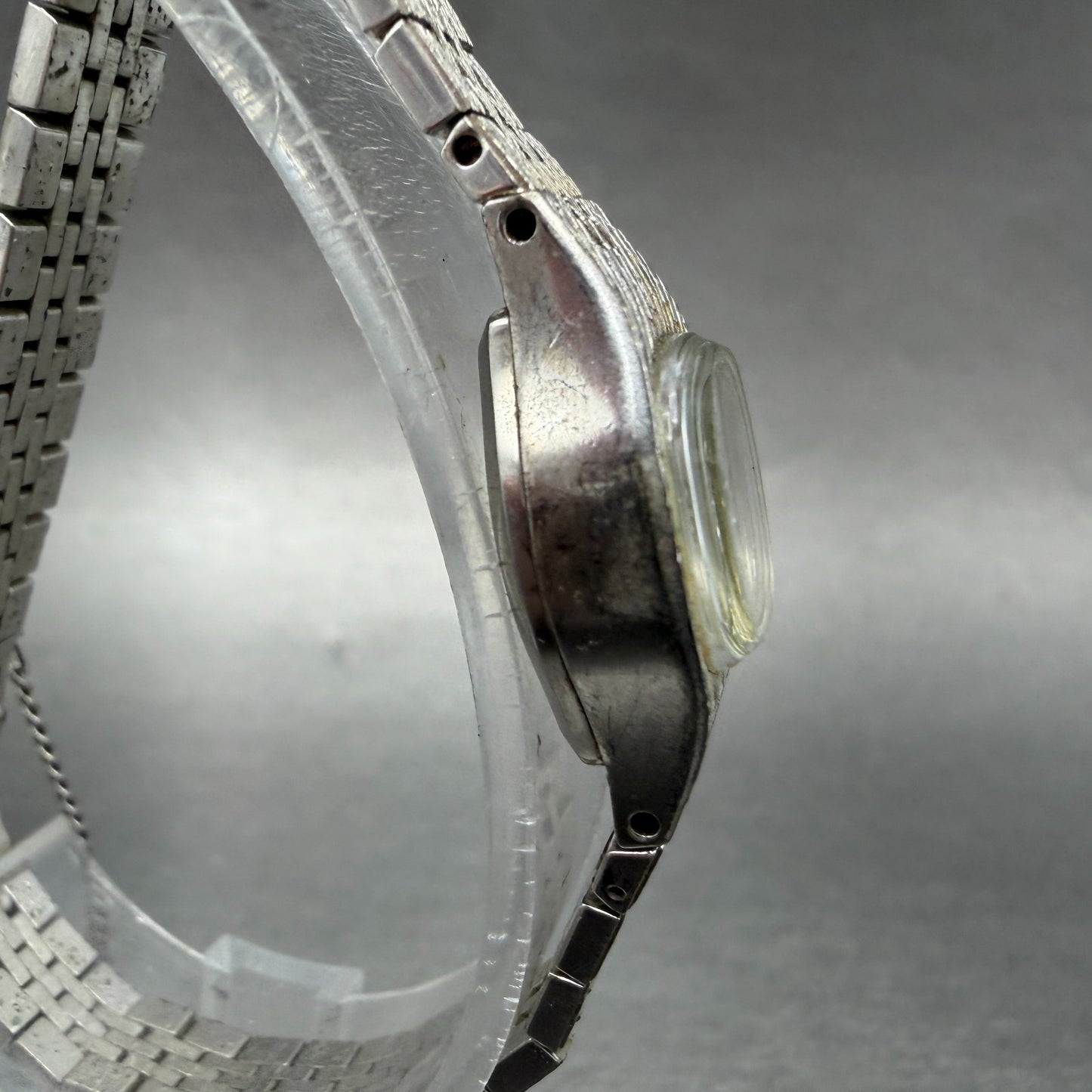 Seiko Watch Women 17mm Silver Dial Silver Tone Round 1120-3020 Manual Runs VTG3