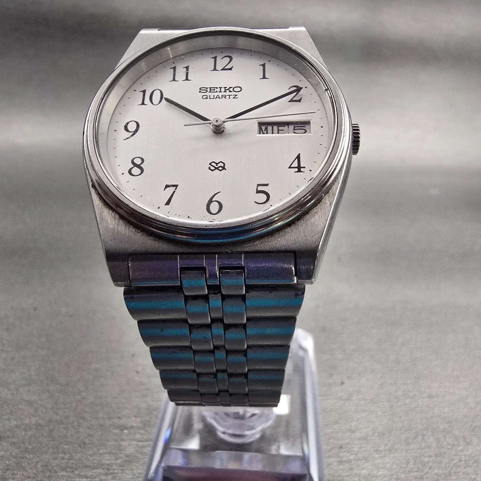 Seiko SQ Watch Men 34mm Silver Dial Silver Tone Daydate Round 6923-7039 New Batt5