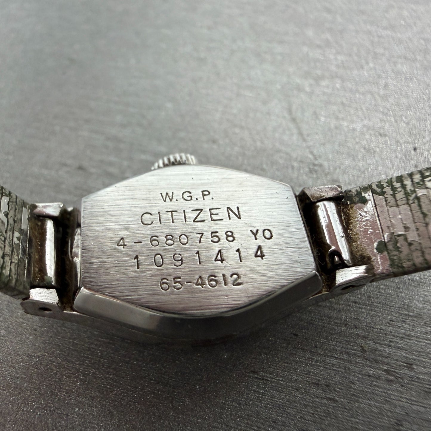Citizen Watch Women 15mm Silver Dial Silver Toe Oval Manual 4-680758 Runs VTG9