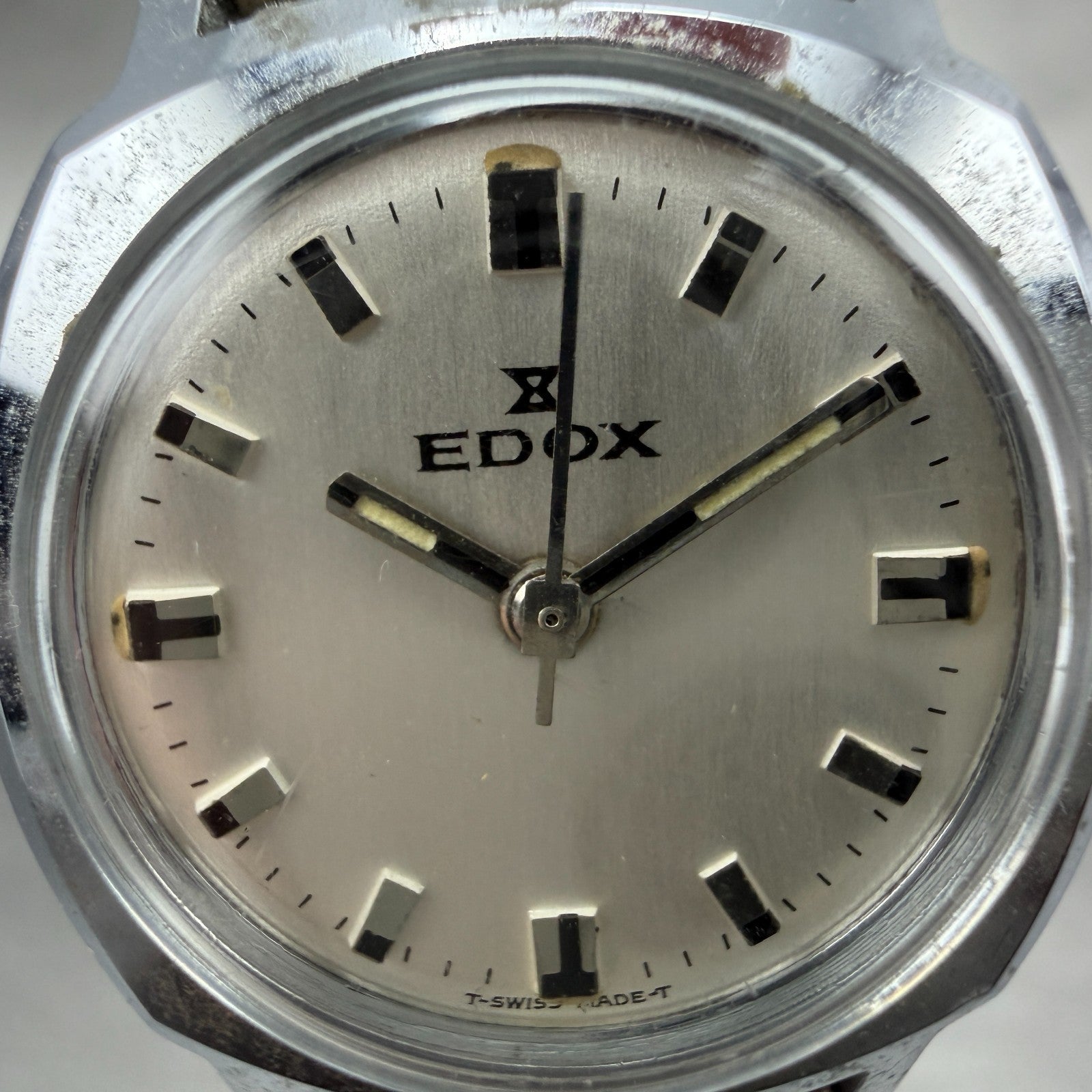 Edox Watch Women 23mm Silver Dial Silver Tone Round Manual Wind Runs VTG1