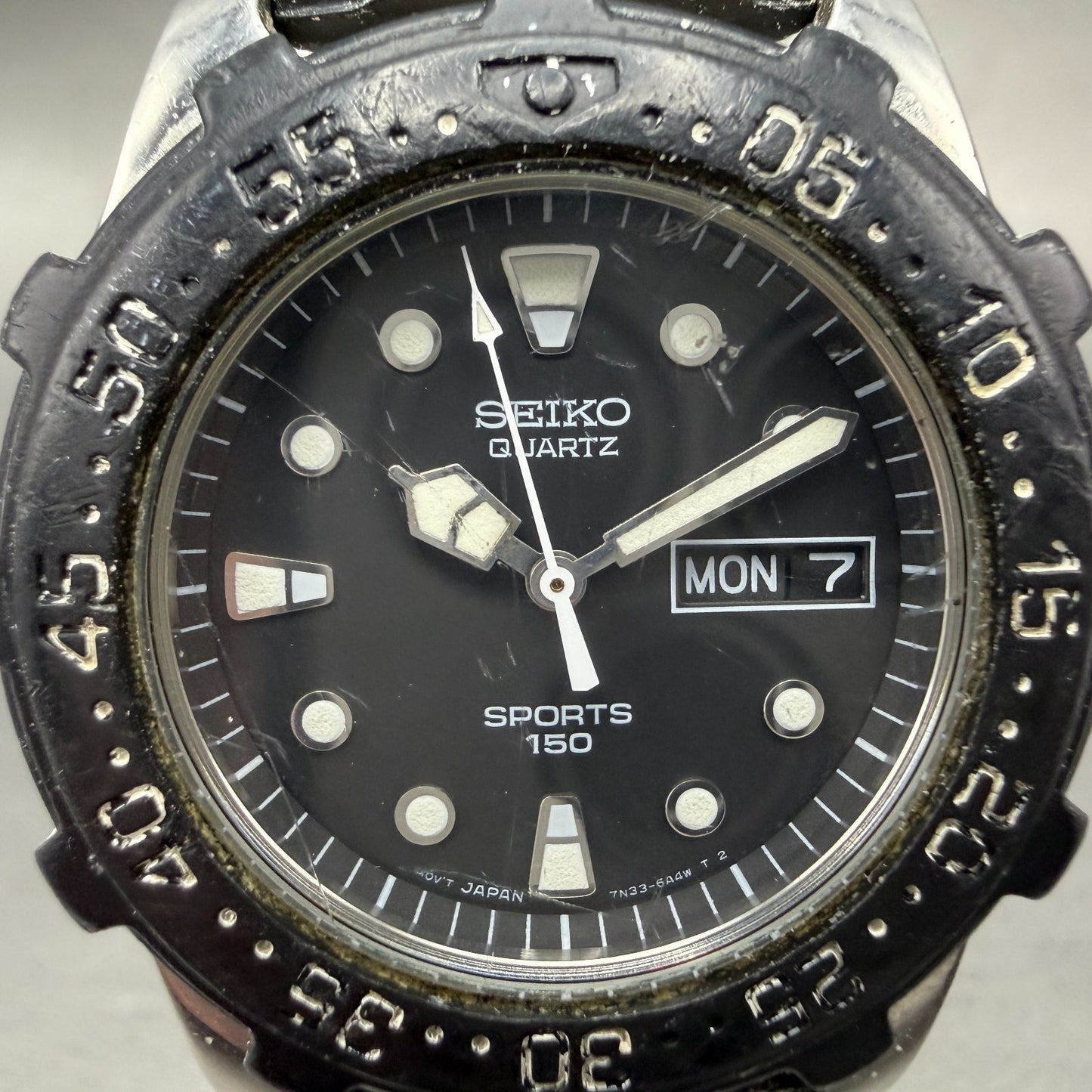 Seiko Diver Sports 150 Watch Men 37mm Black Dial Steel Daydate 7N33-6A3B NewBatt1