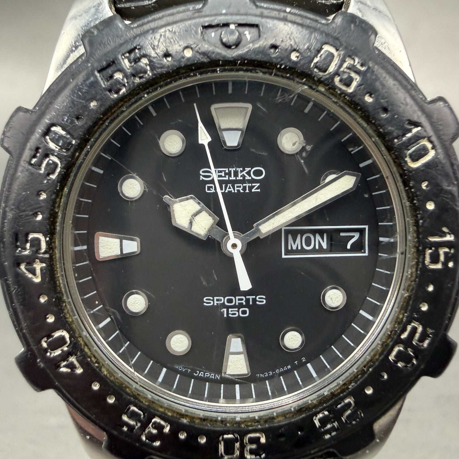 Seiko Diver Sports 150 Watch Men 37mm Black Dial Steel Daydate 7N33-6A3B NewBatt1