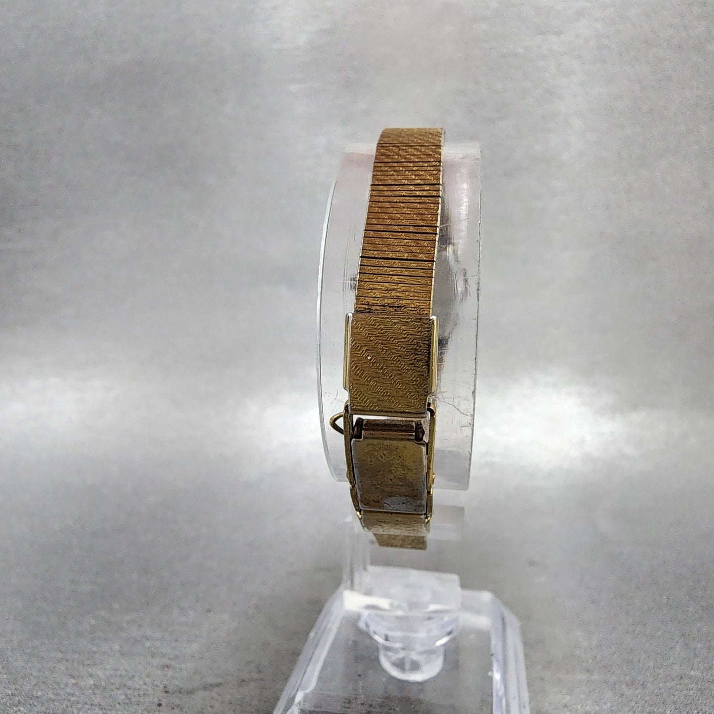 Citizen CQ Watch Women 20mm Champagne Dial Gold Tone Hexagon New Battery7