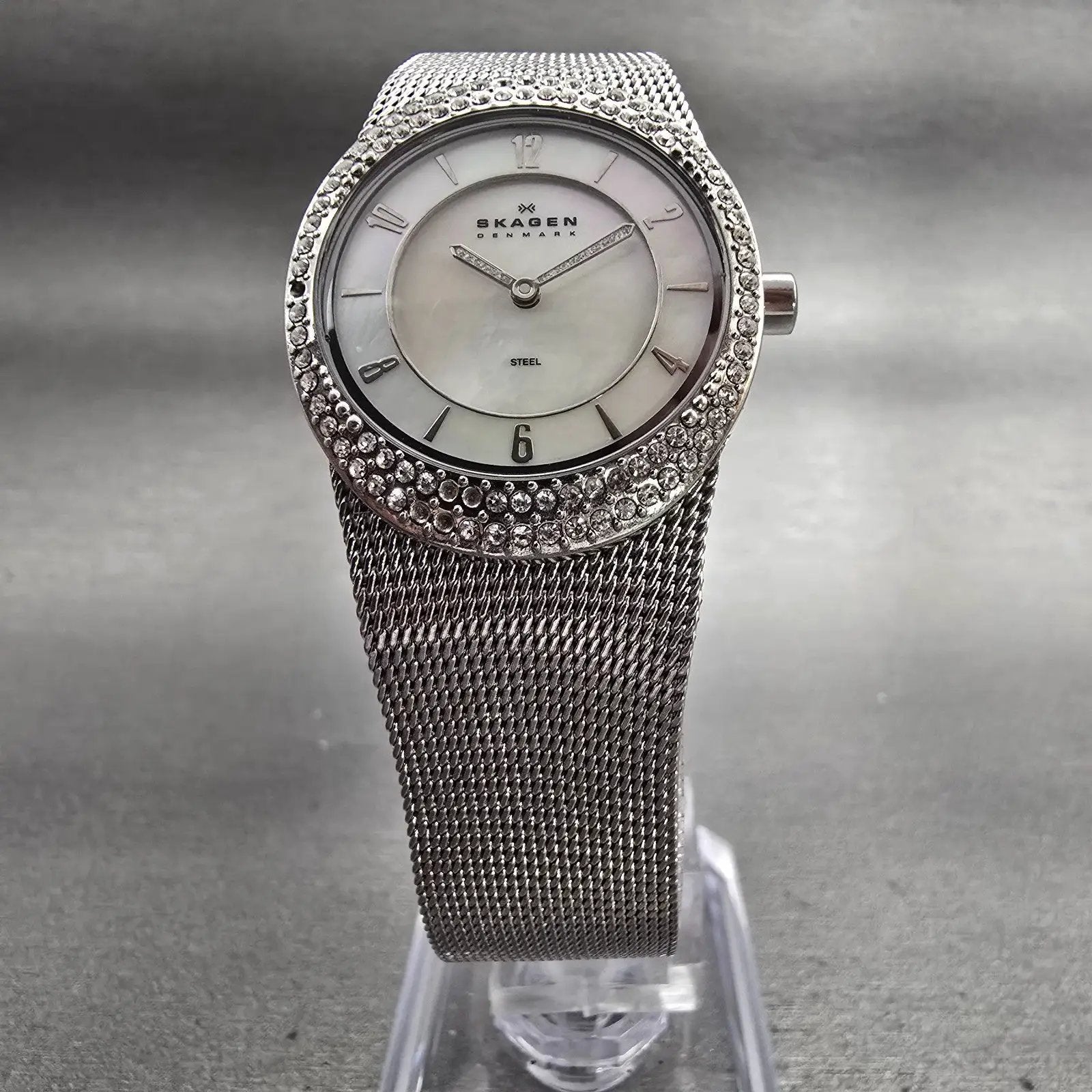 Skagen Watch Women 26mm MOP Dial Silver Tone Gemmed 566XSSS New Battery5