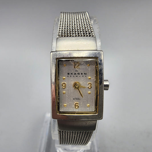 SKagen Tank Watch Women Silver Tone Silver Dial 14mm Rectangle 490SGS New Batt