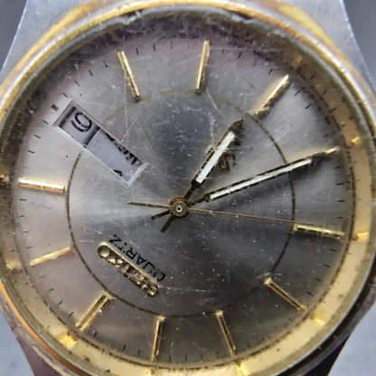 Seiko SQ Watch Men 35mm Silver Dial Two Tone Daydate Round 7123-7160 PARTS VTG2