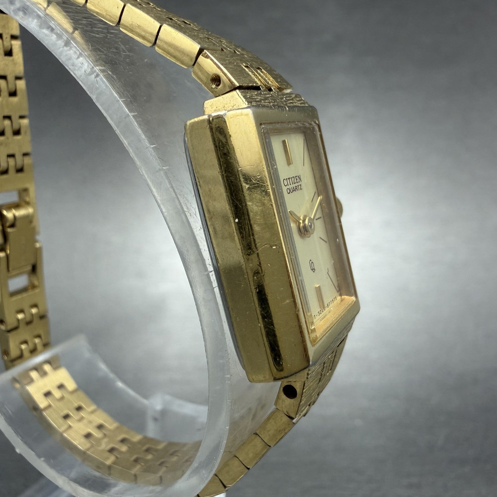 Citizen CQ Watch Women 17mm Champagne Dial Gold Tone Rectangle 3220 New Batt 5643