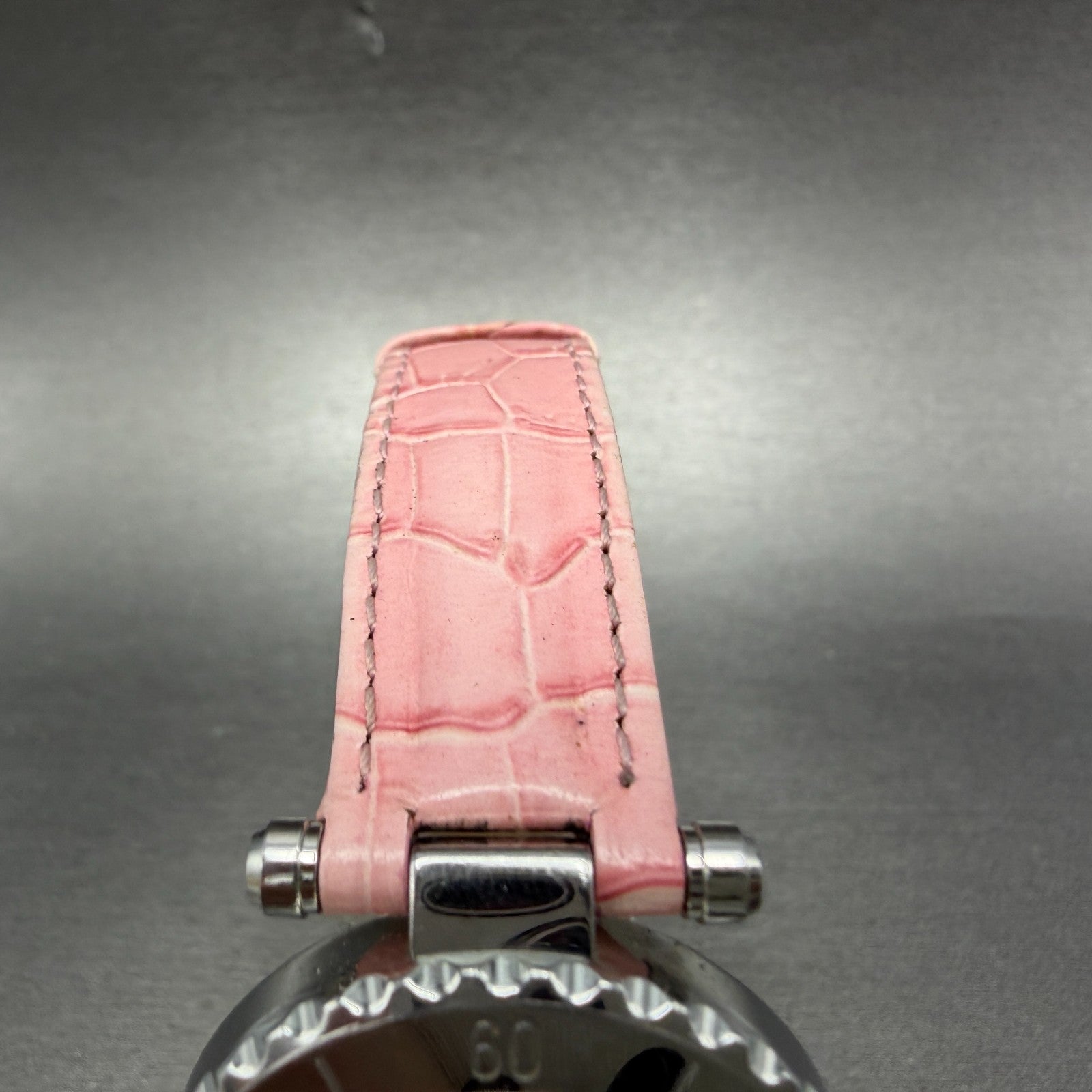 Guess Watch Women 34mm White Dial Silver Tone Daydate Round GC14014L New Battery4